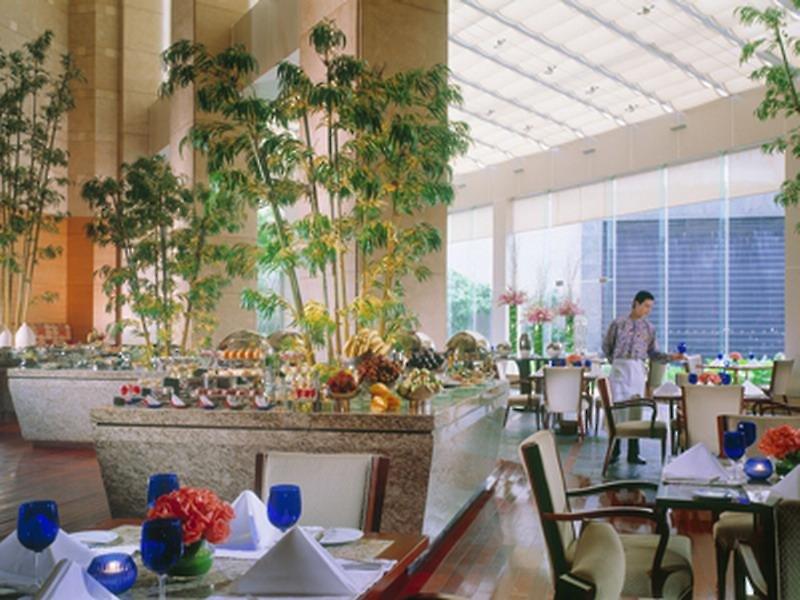 Sheraton Dongguan Hotel — photo 4