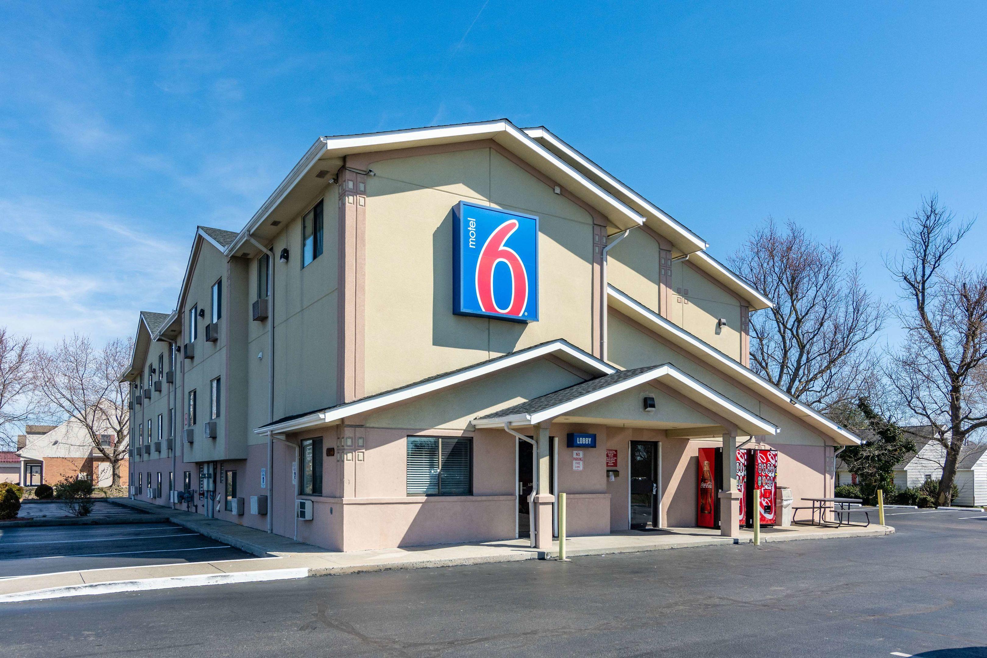 Motel 6 Salisbury — photo 4