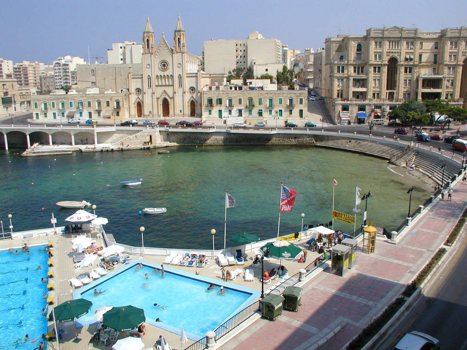 St Julians Bay Hotel Malta — photo 3