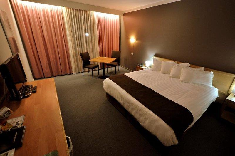 Hospitality Kalgoorlie, SureStay Collection by Best Western — photo 4