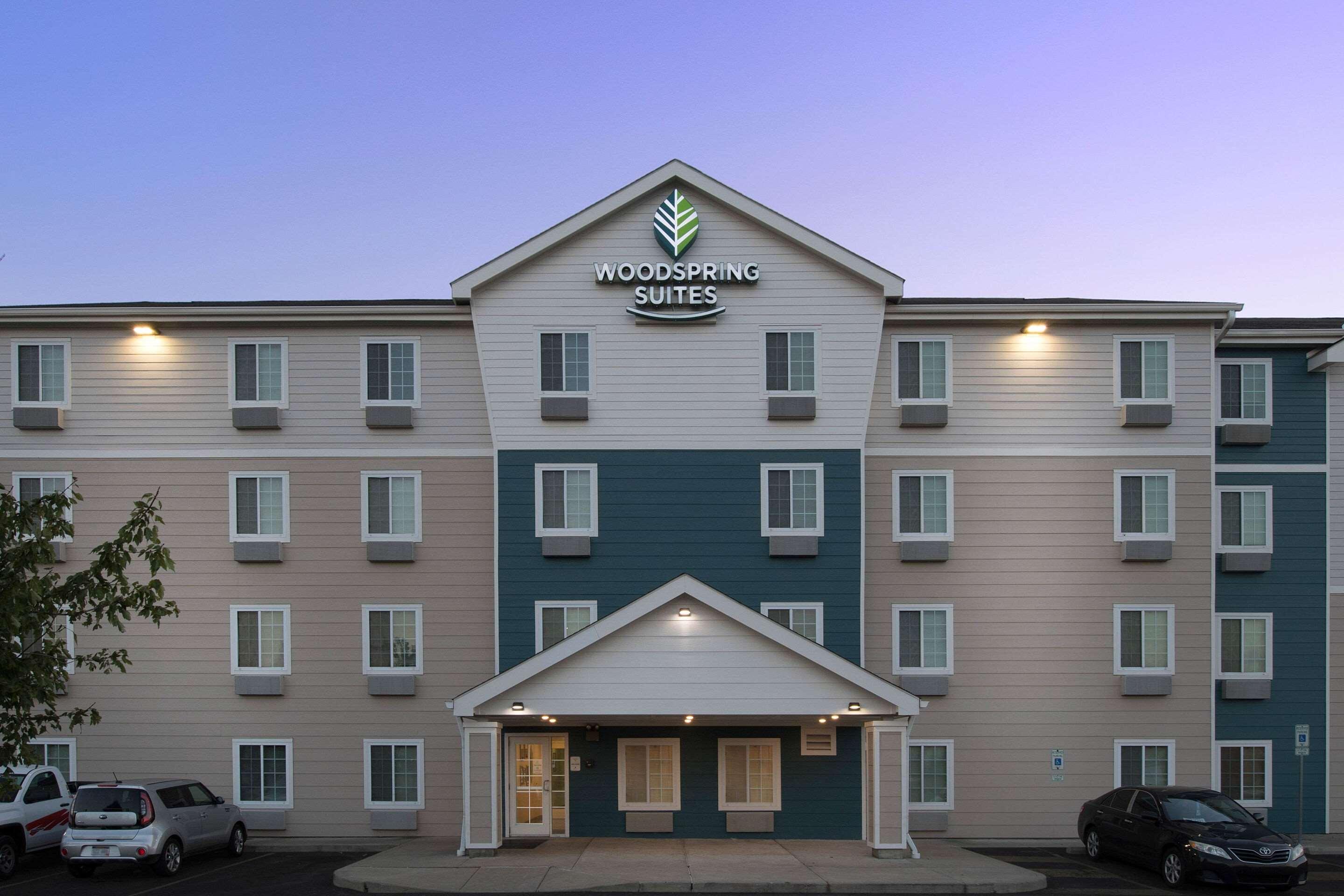 WoodSpring Suites Columbus Hilliard — photo 3