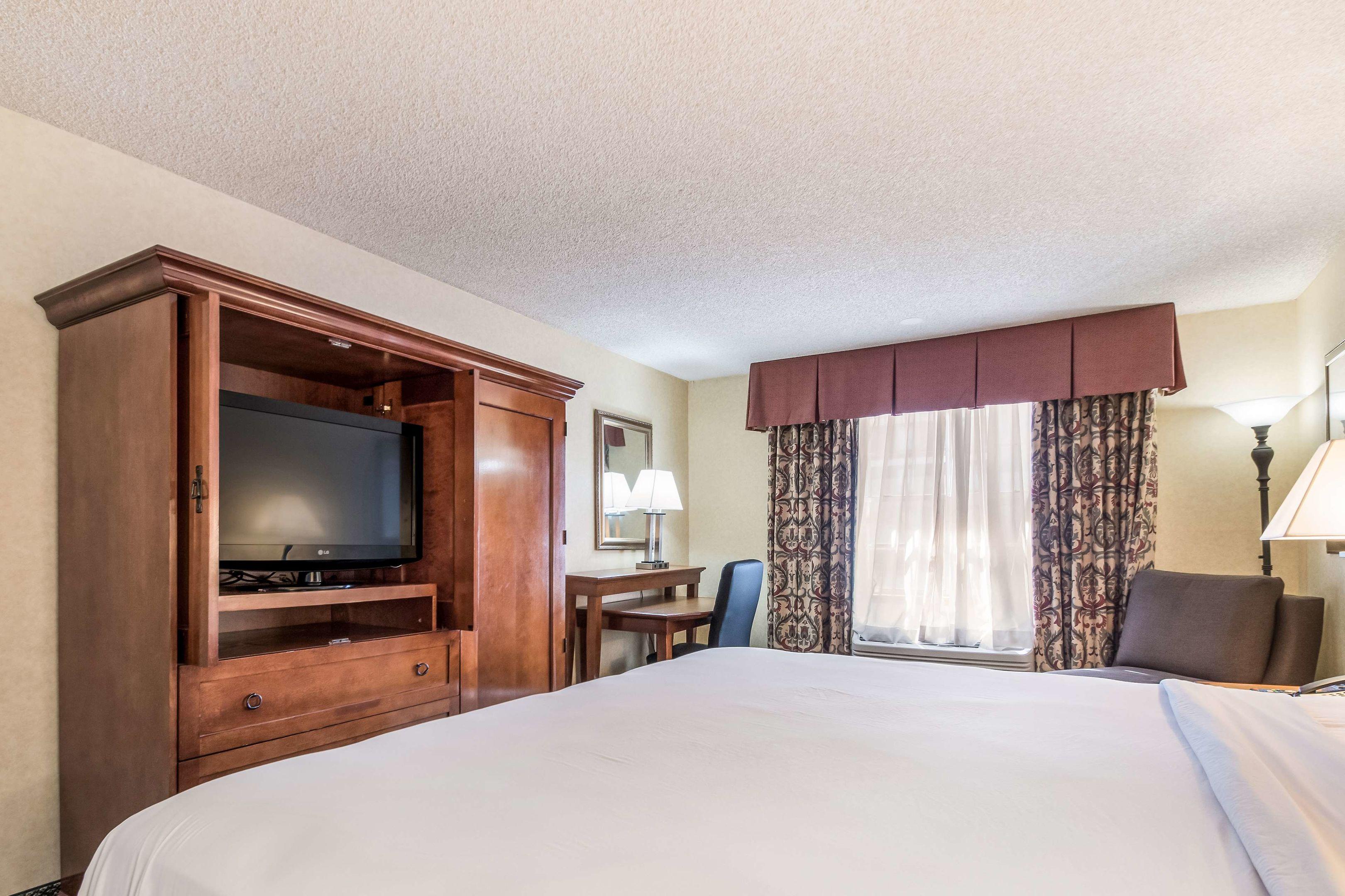 Red Lion Hotel Portland Airport — photo 5