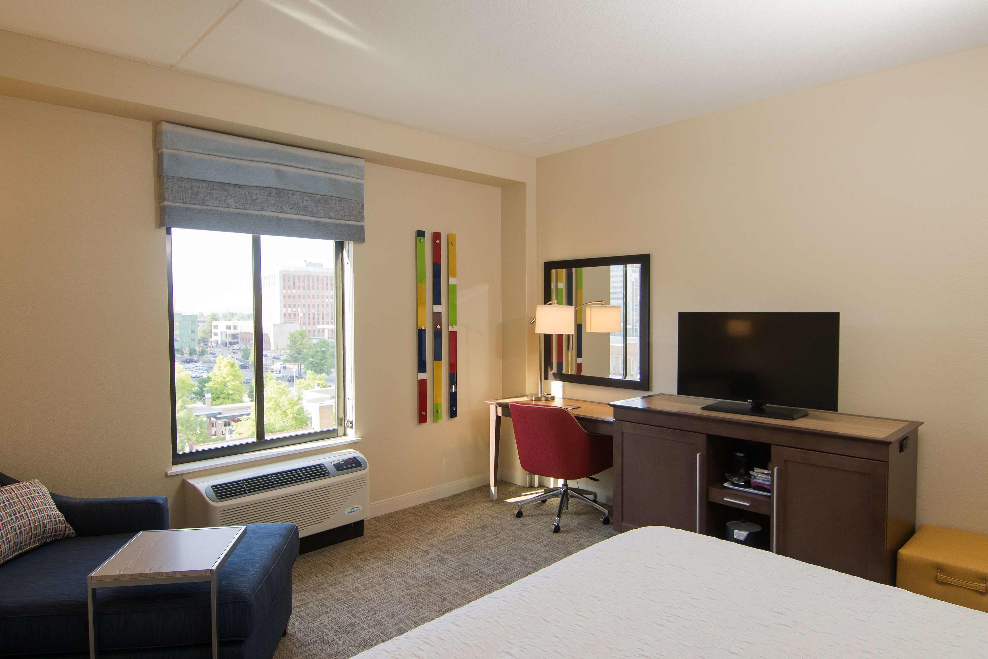 Hampton Inn & Suites Tulsa Downtown — photo 5