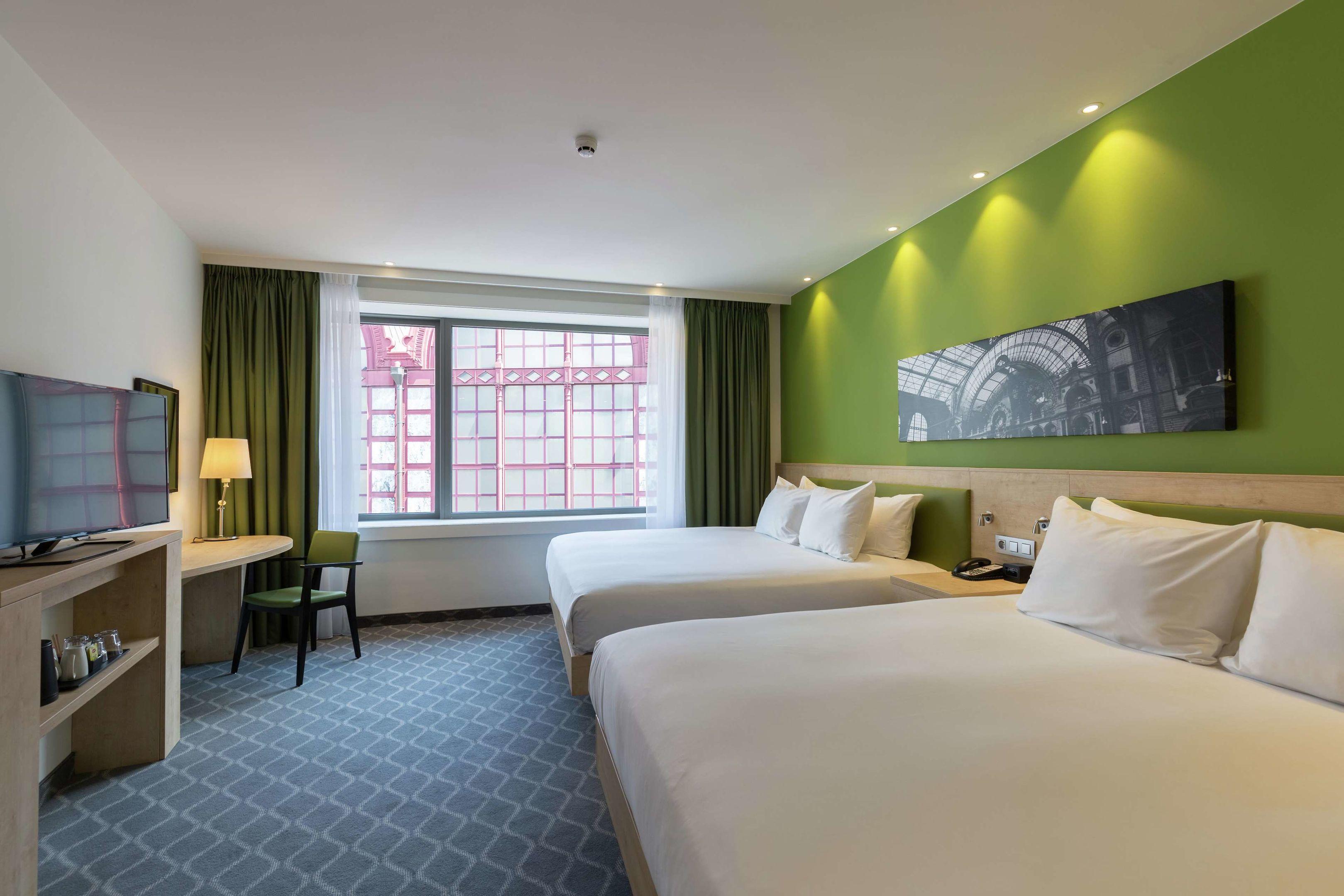 Hampton by Hilton Antwerp Central Station — photo 4