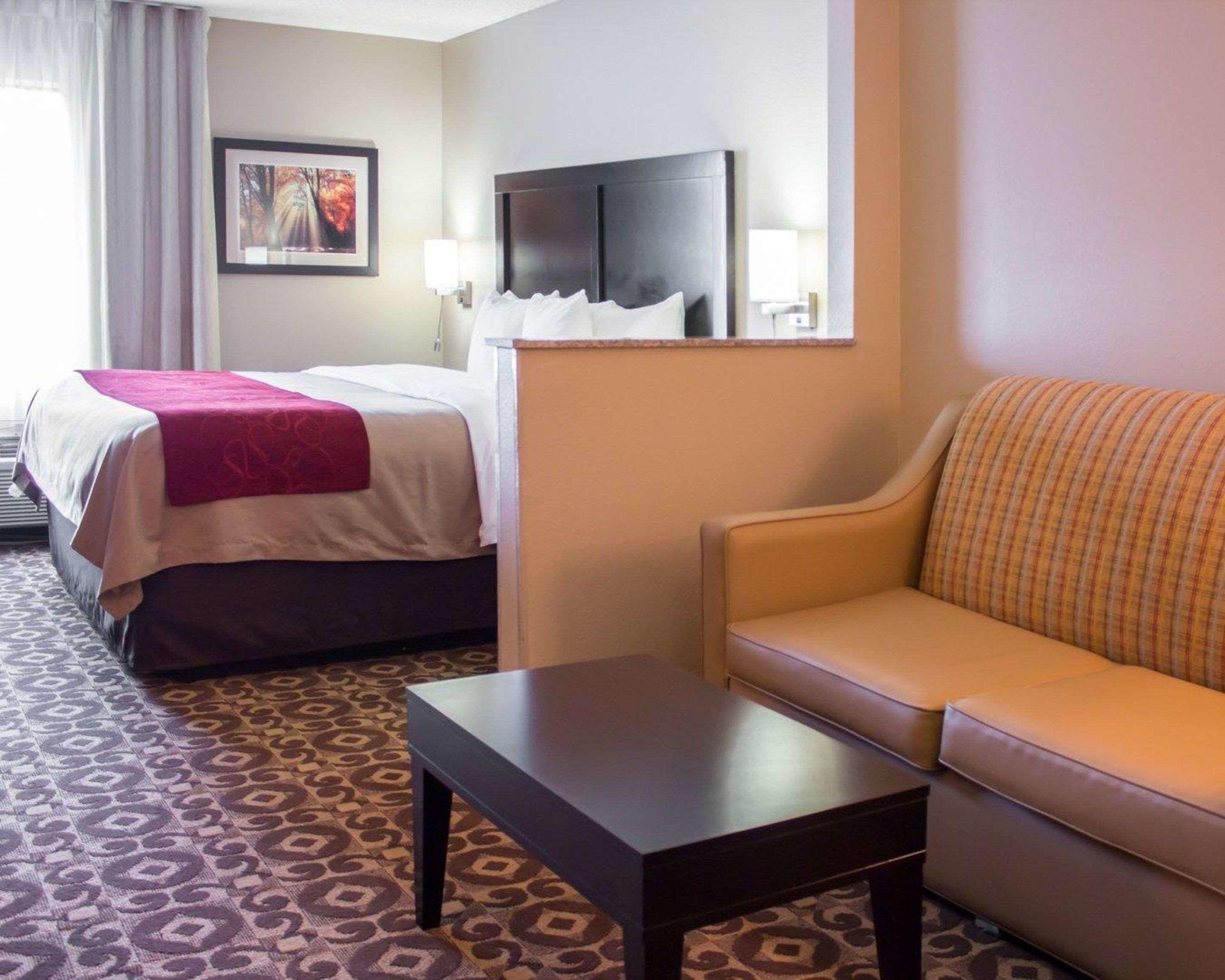 Comfort Inn & Suites Trussville I-59 Exit 141 — photo 5