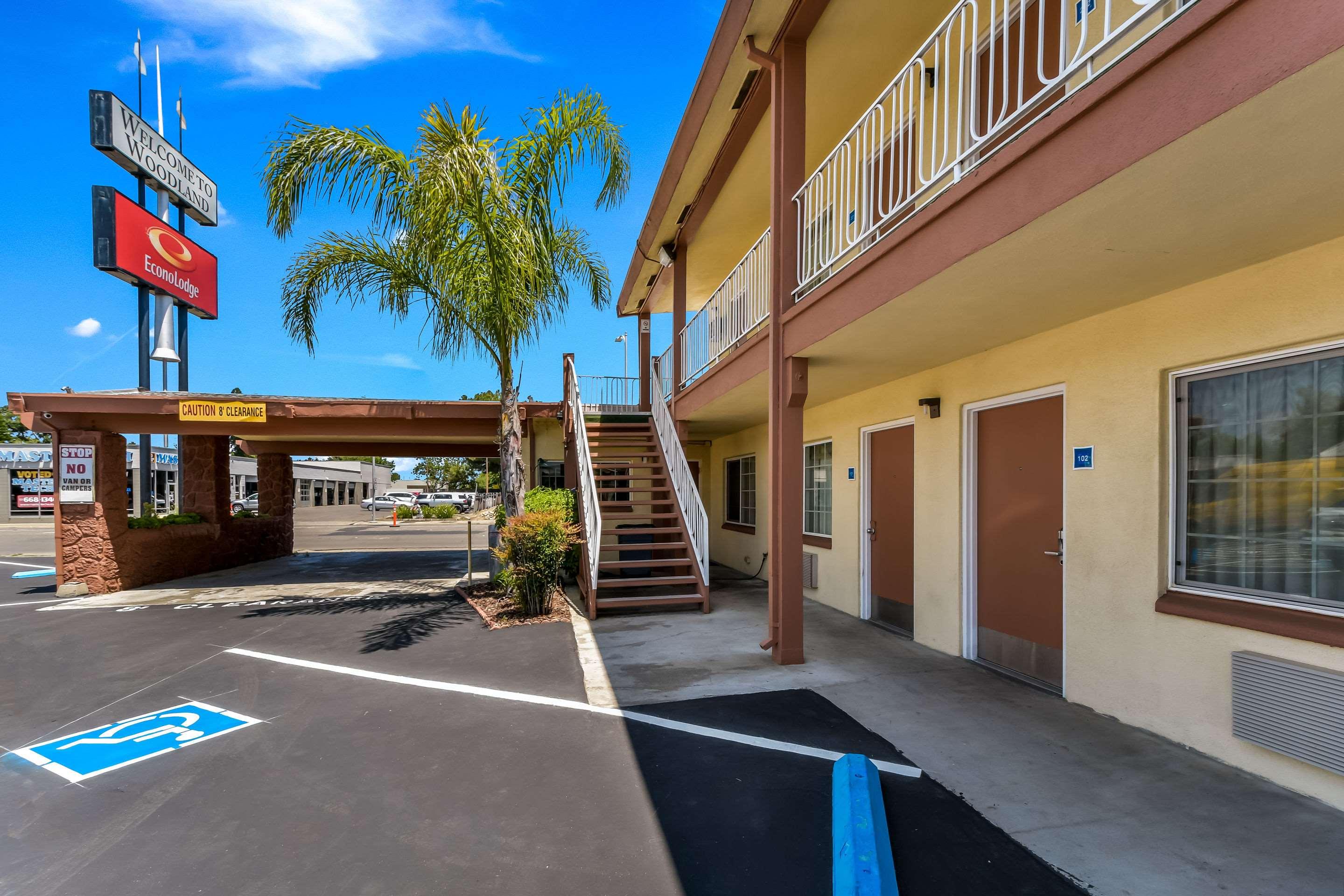 Econo Lodge Woodland near I-5 — photo 4