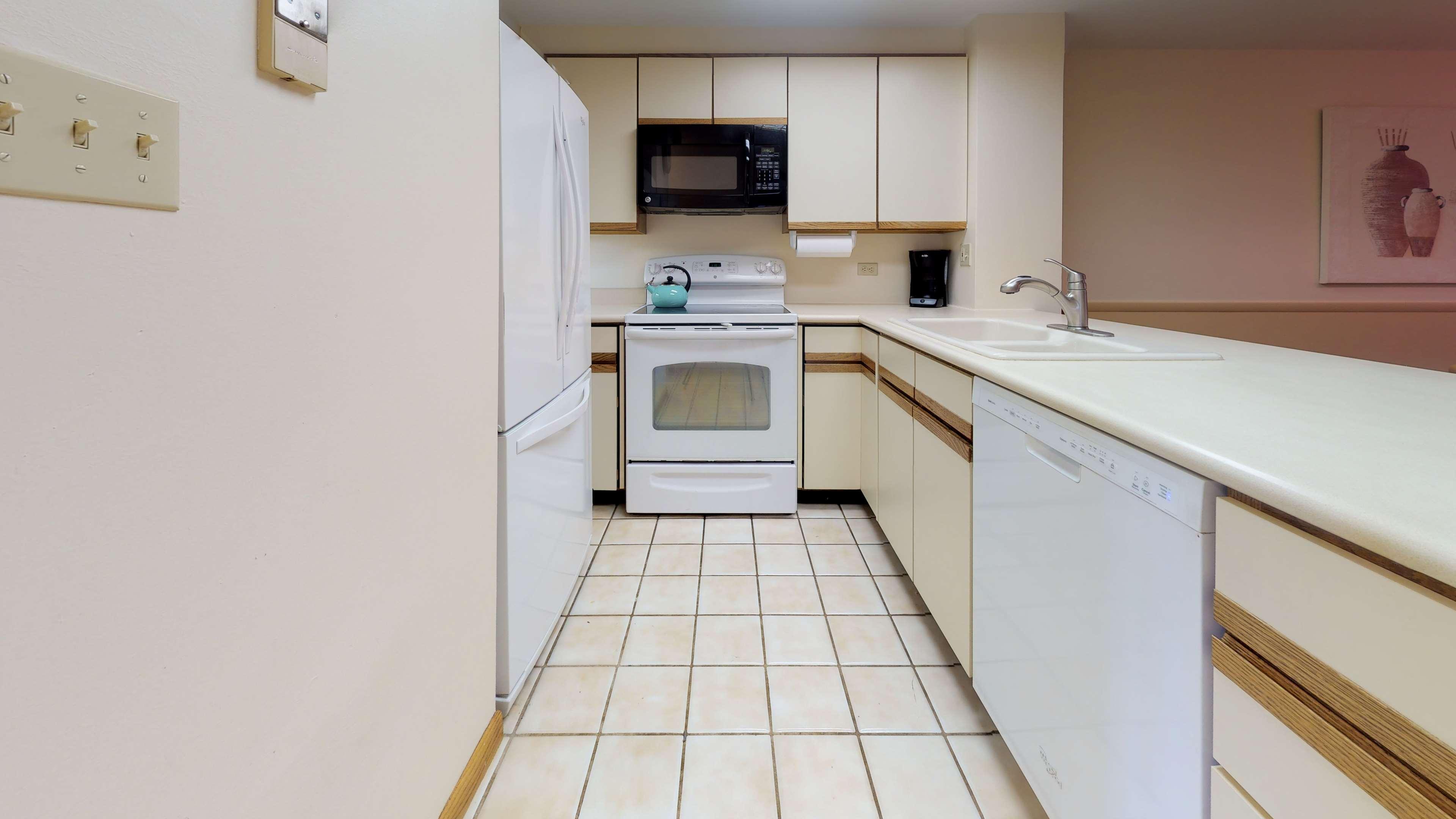 Enzian Condominiums — photo 4