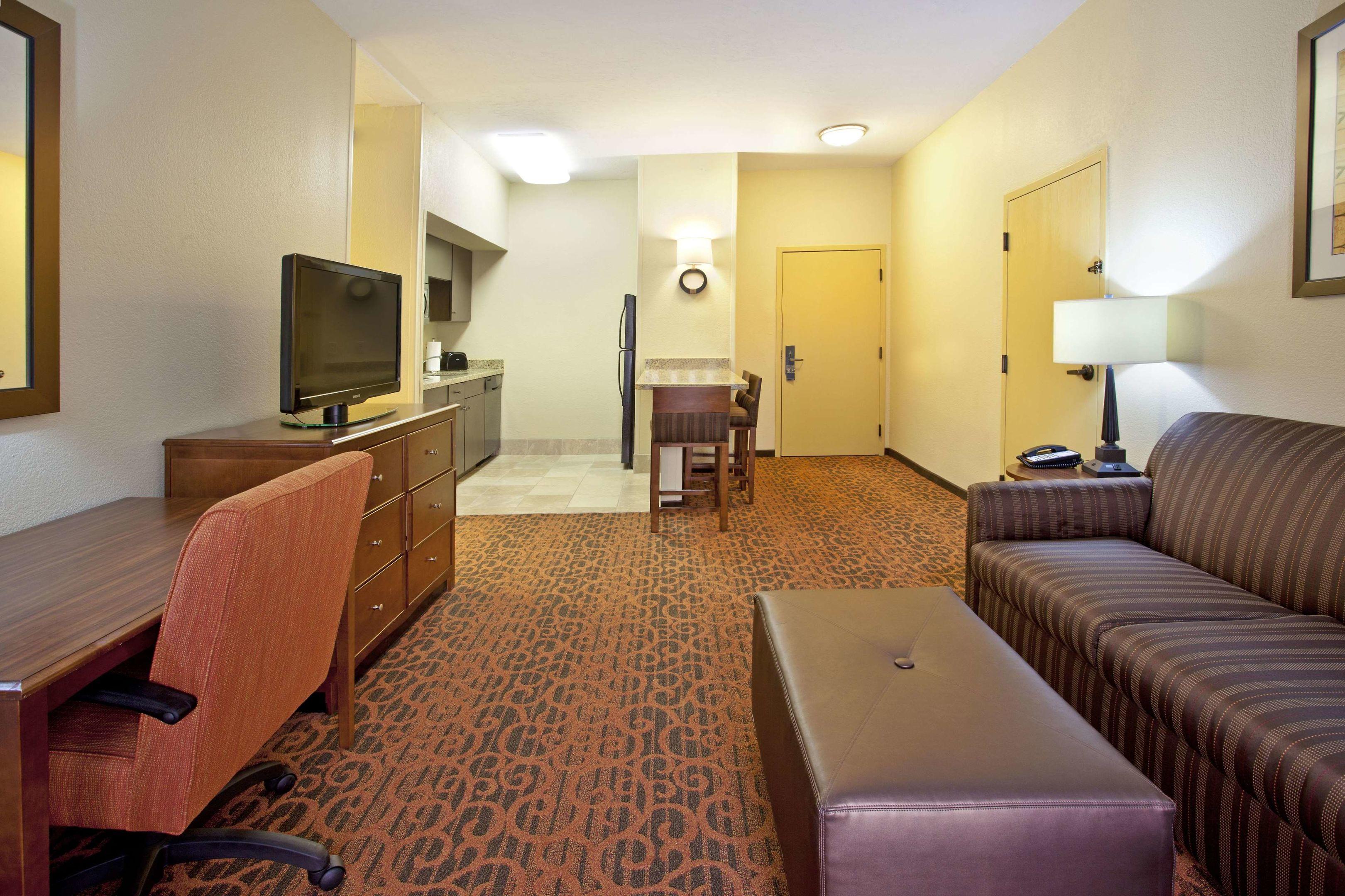Hampton Inn & Suites El Paso-Airport — photo 5