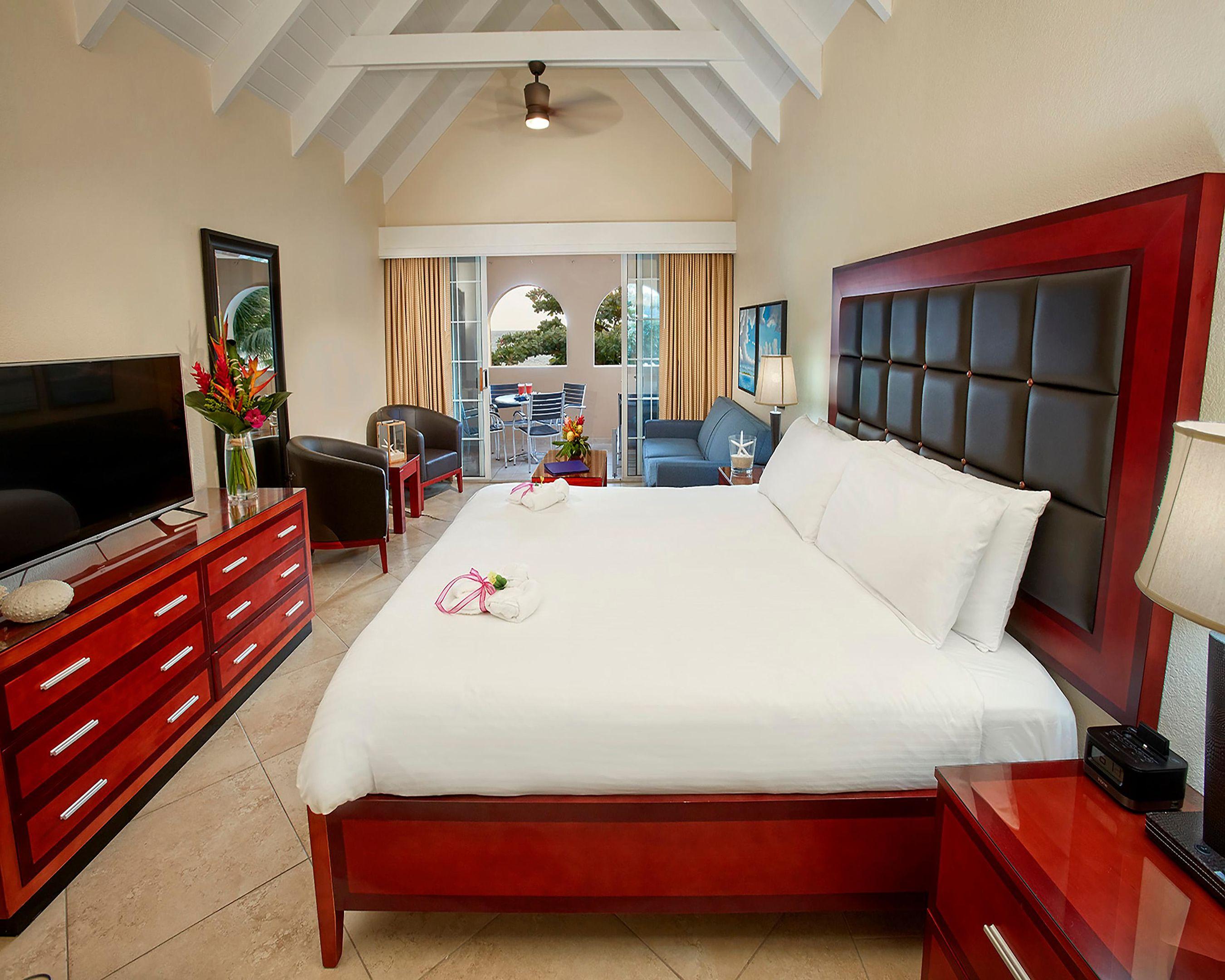Divi Little Bay Beach Resort — photo 4