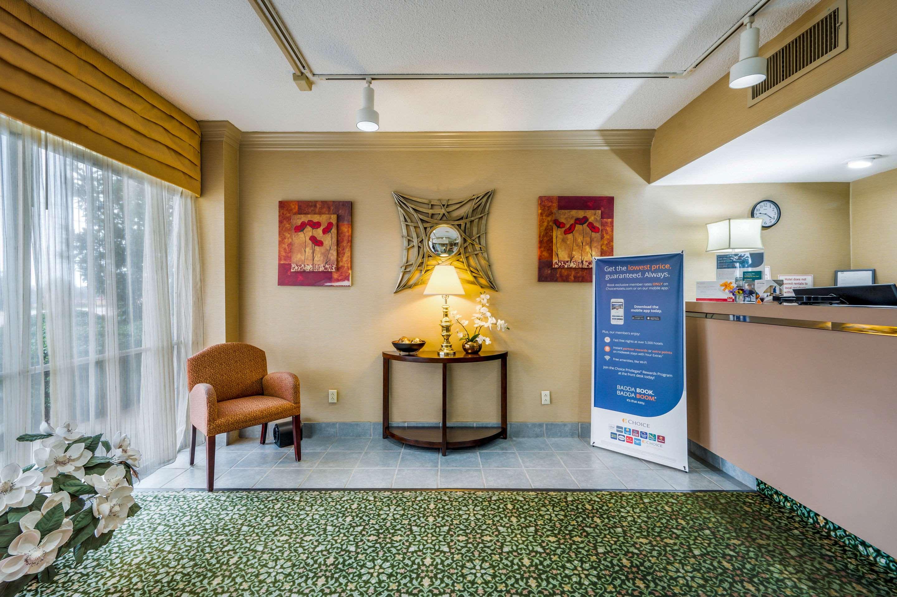 Econo Lodge Corinth — photo 4