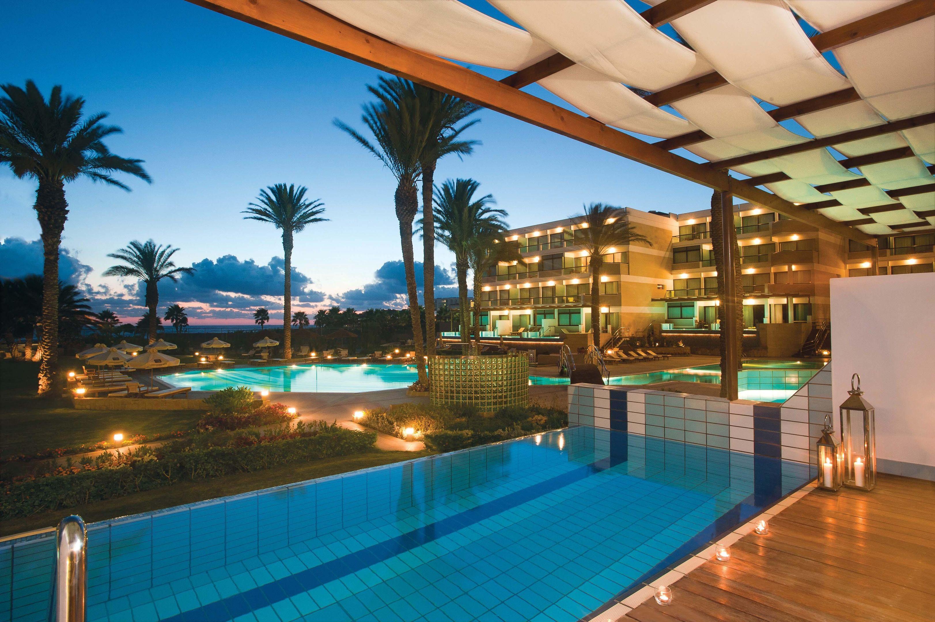 Constantinou Bros Asimina Suites Hotel — photo 3