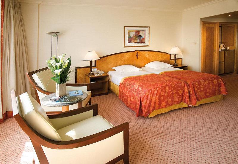 Hilton Paris Charles de Gaulle Airport — photo 4