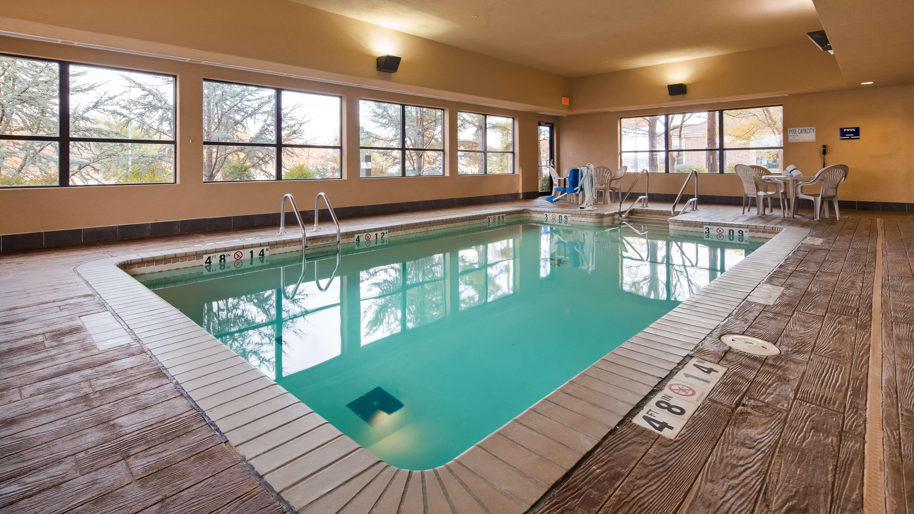 Best Western Seminole Inn & Suites — photo 4