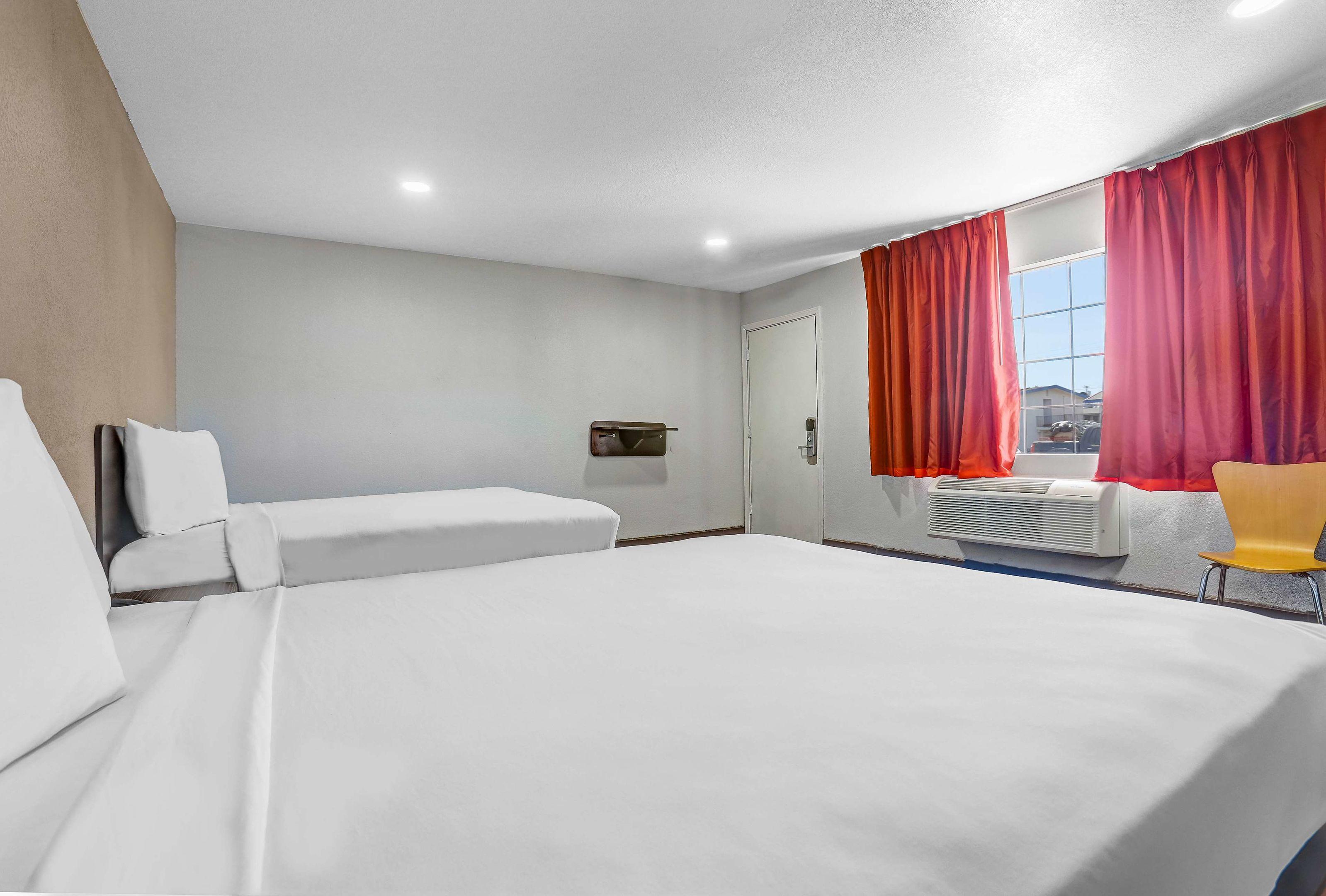 Motel 6 Ukiah — photo 4