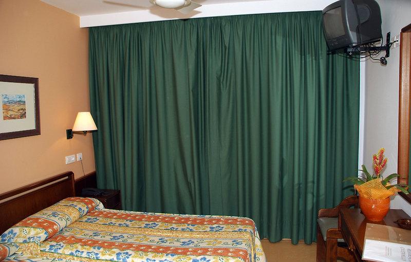 Ciutadella Hostal — photo 4
