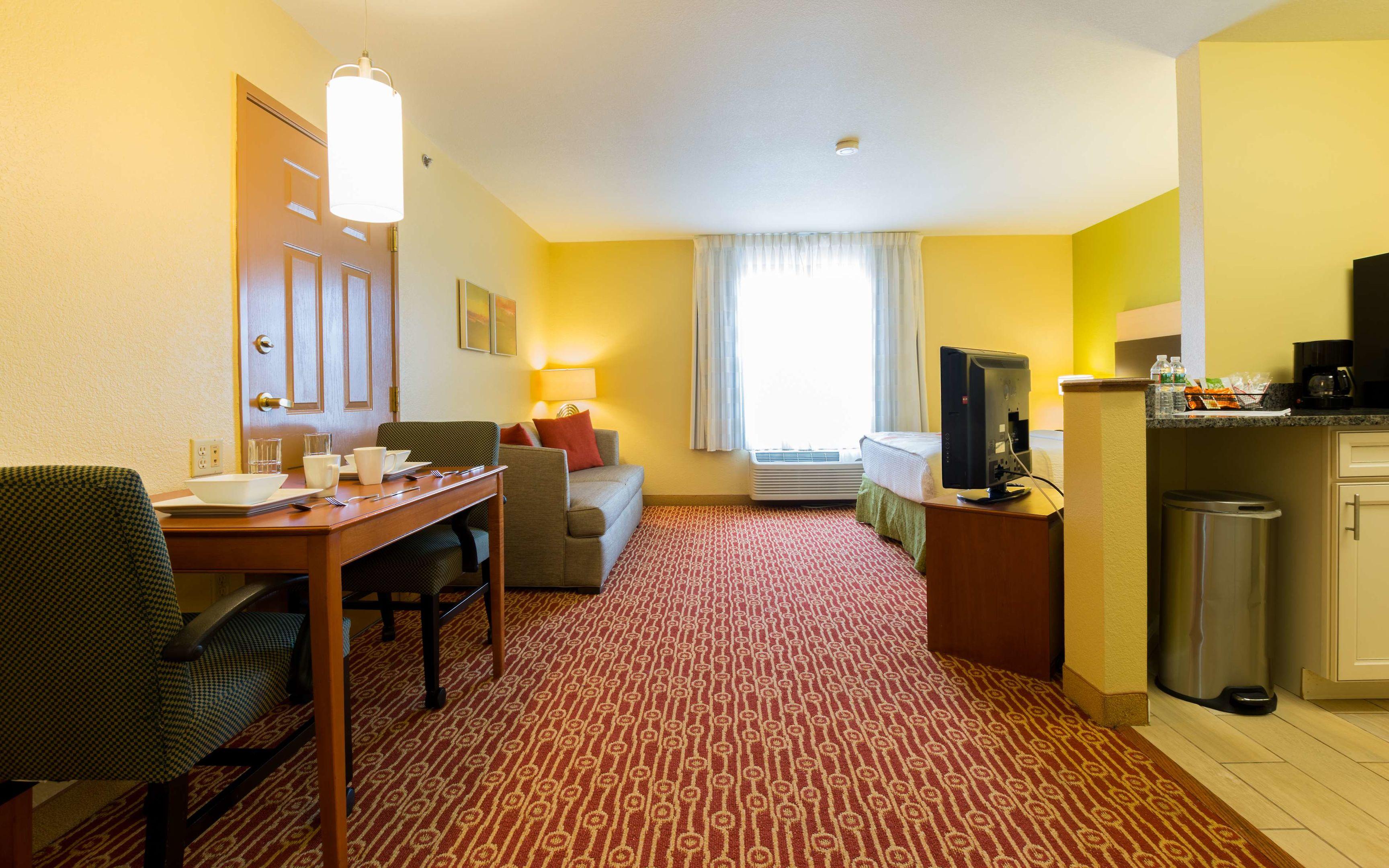 Hawthorn Suites by Wyndham Sterling Dulles — photo 4