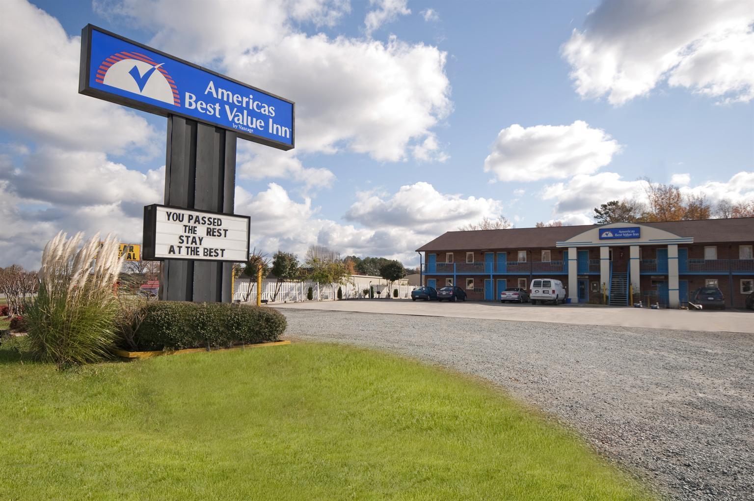Americas Best Value Inn Roxboro — photo 4