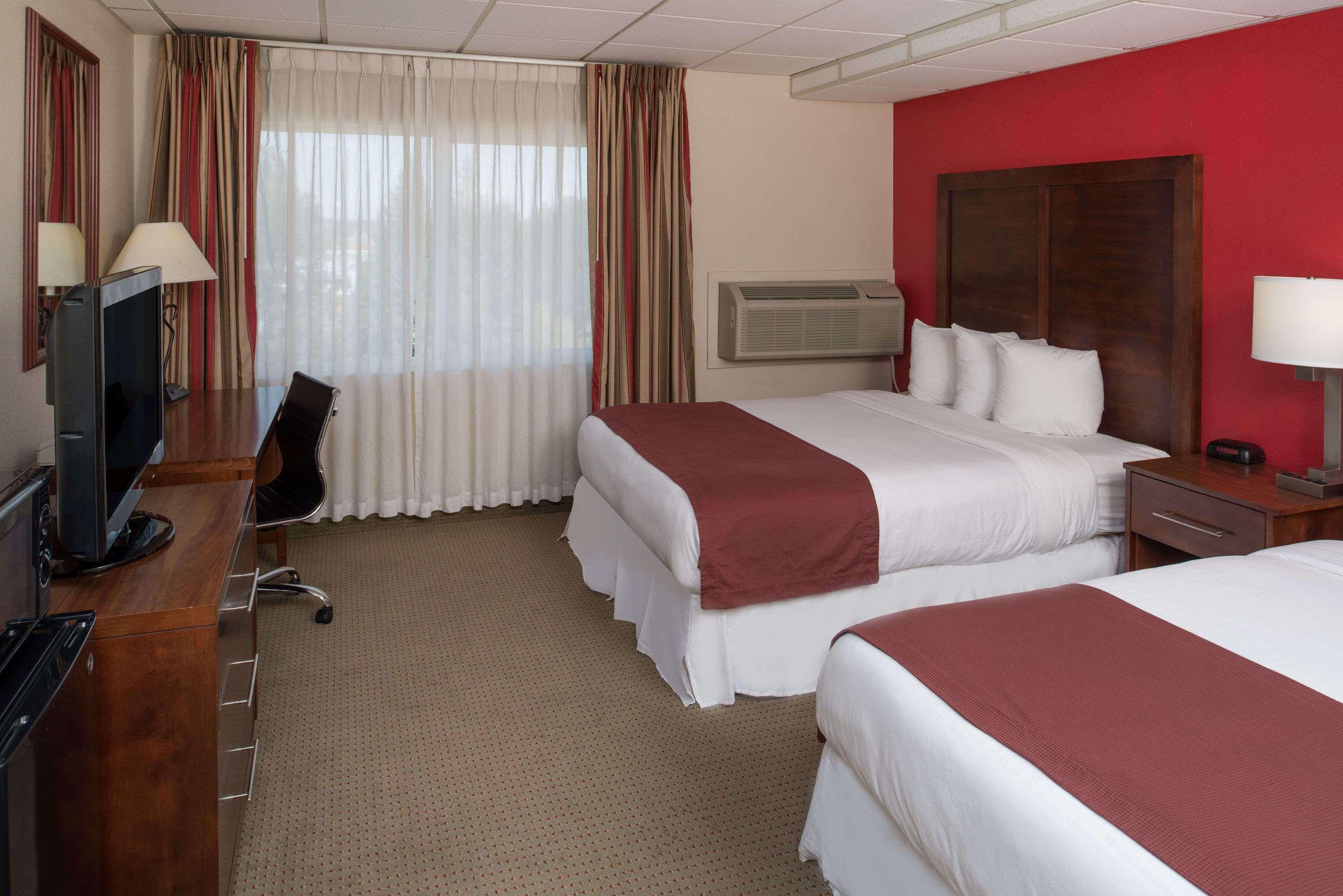 Ramada Downtown Spokane — photo 5