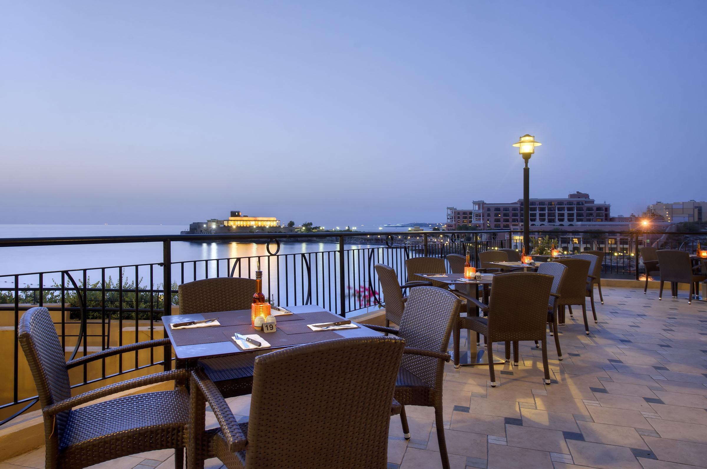 Marina Hotel Corinthia Beach Resort — photo 4