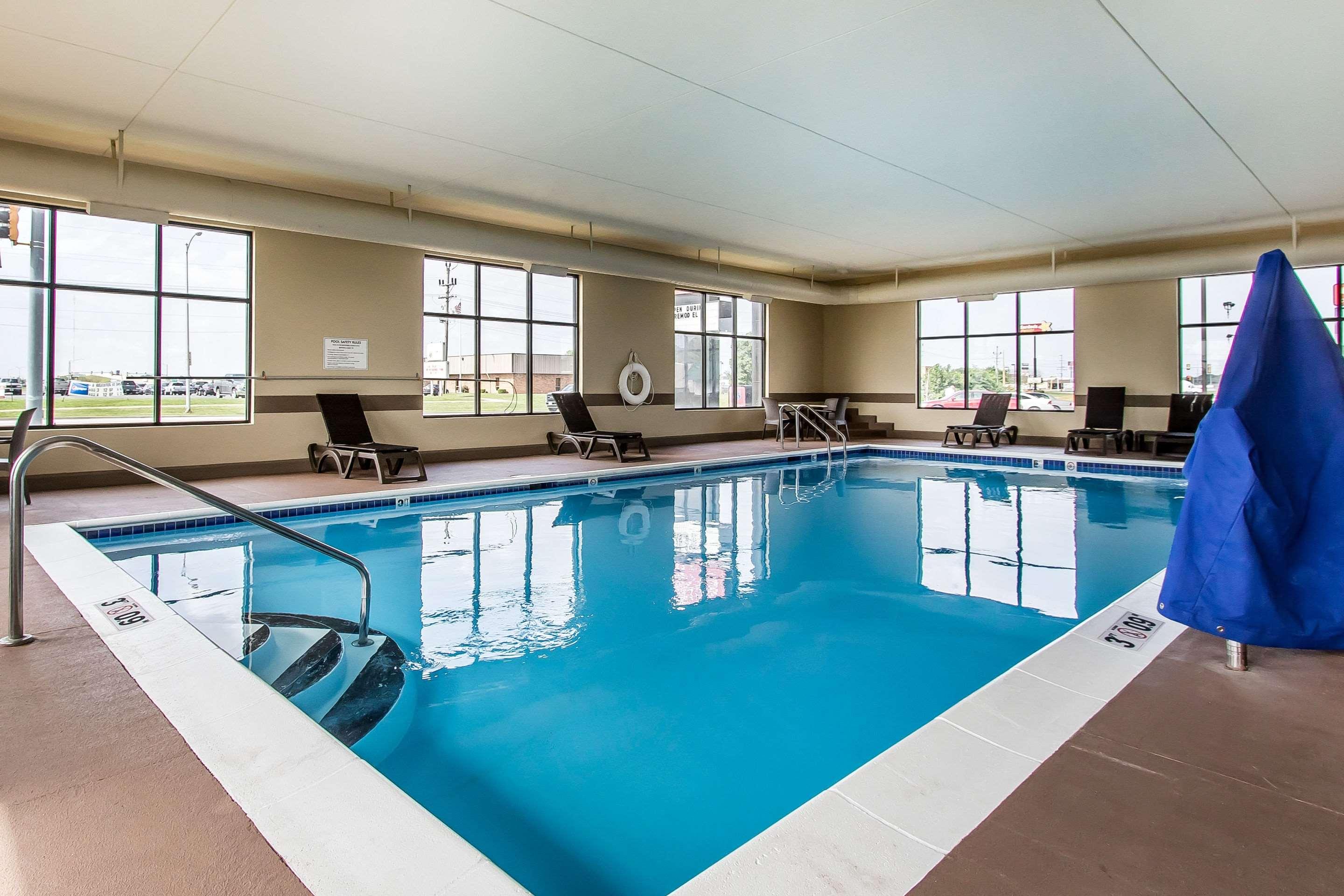 Comfort Suites Effingham — photo 3