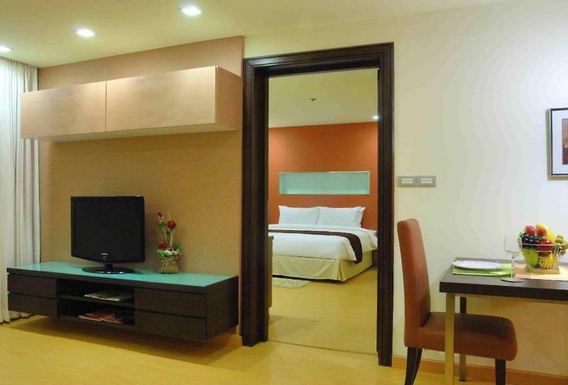 Aspen Suites Sukhumvit Bangkok Hotel by Compass Hospitality — photo 4