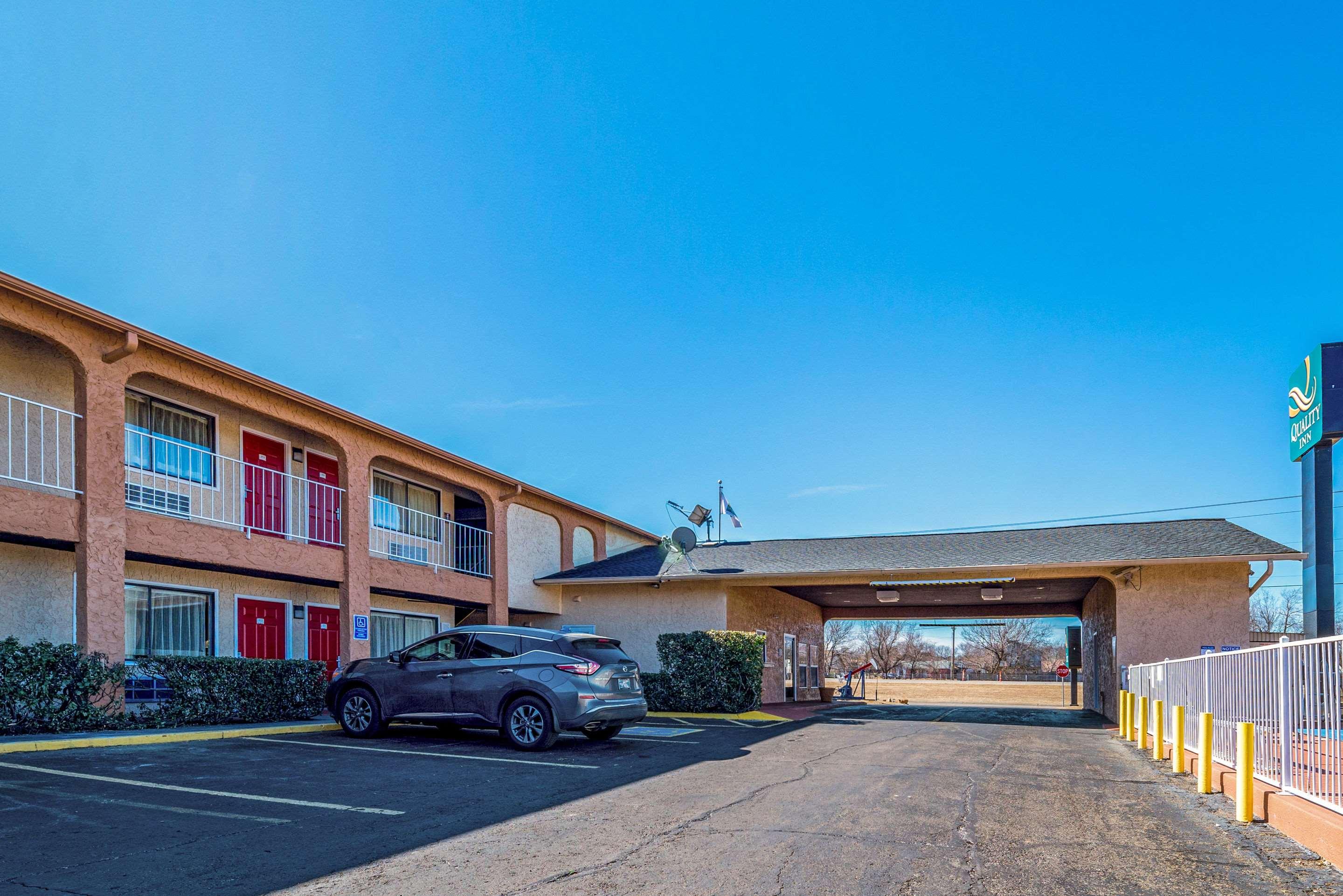 Quality Inn — photo 4