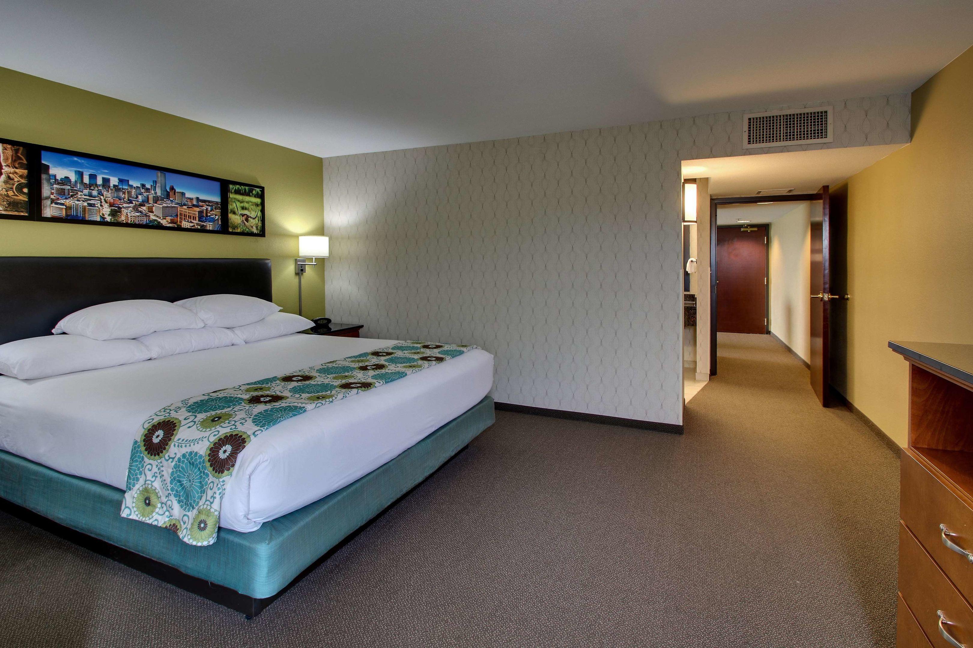 Drury Inn & Suites Near The Galleria Houston — photo 5