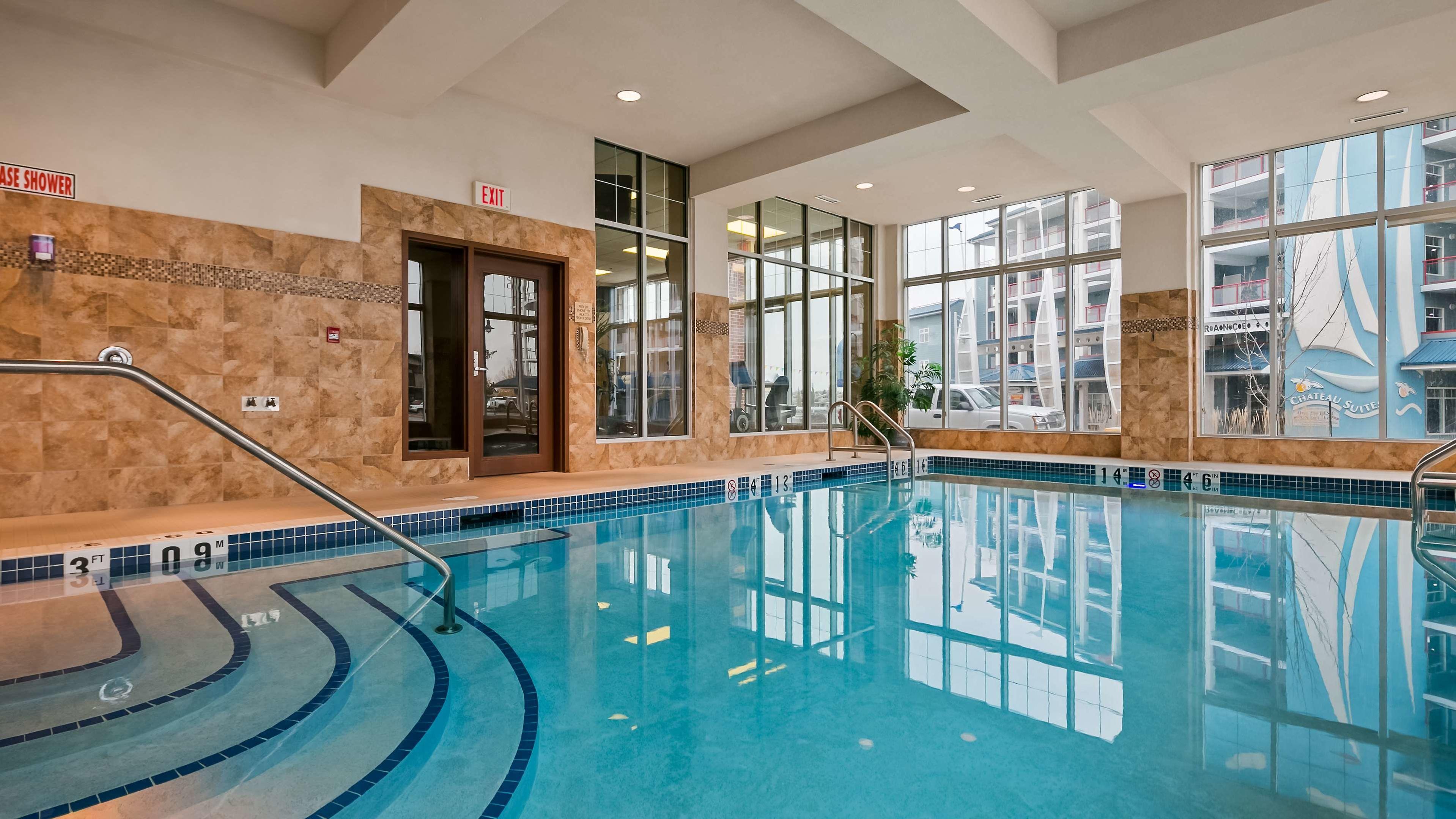 Best Western Plus Chateau Inn Sylvan Lake — photo 4
