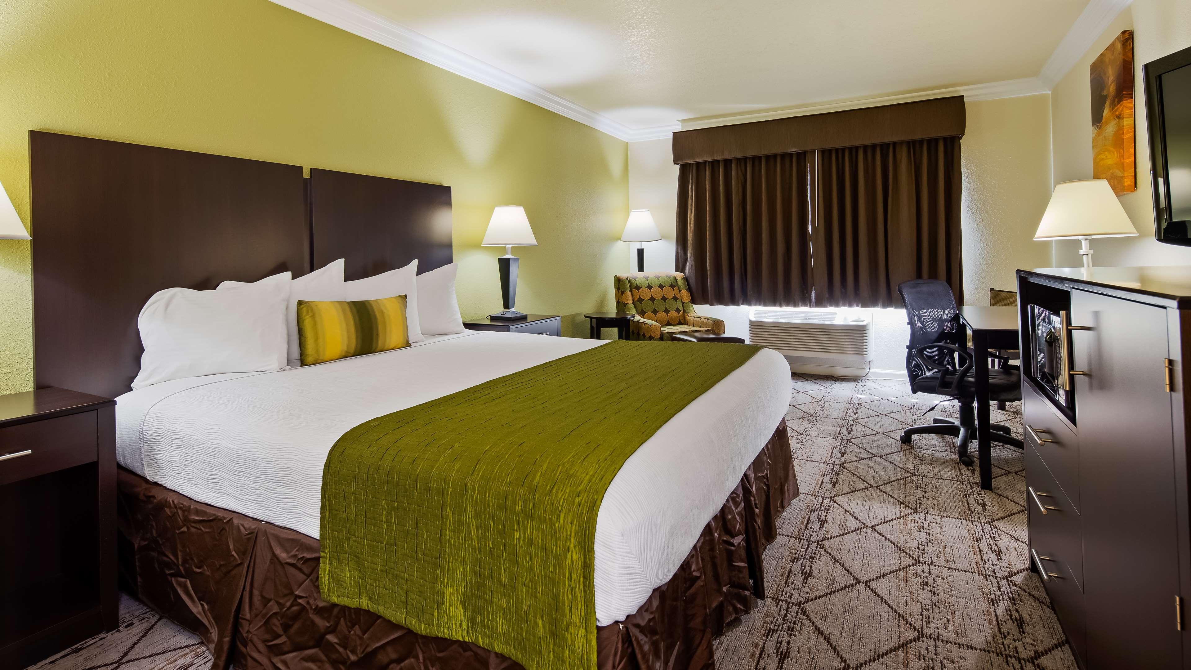 Best Western Executive Inn — photo 4