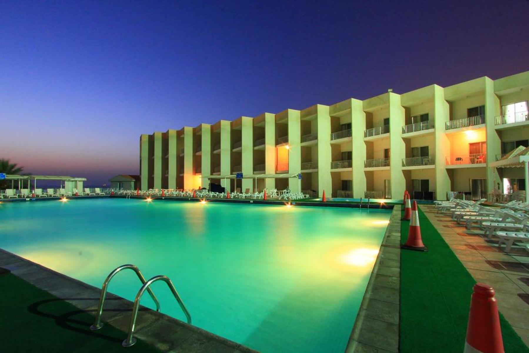 Beach Hotel Sharjah — photo 4