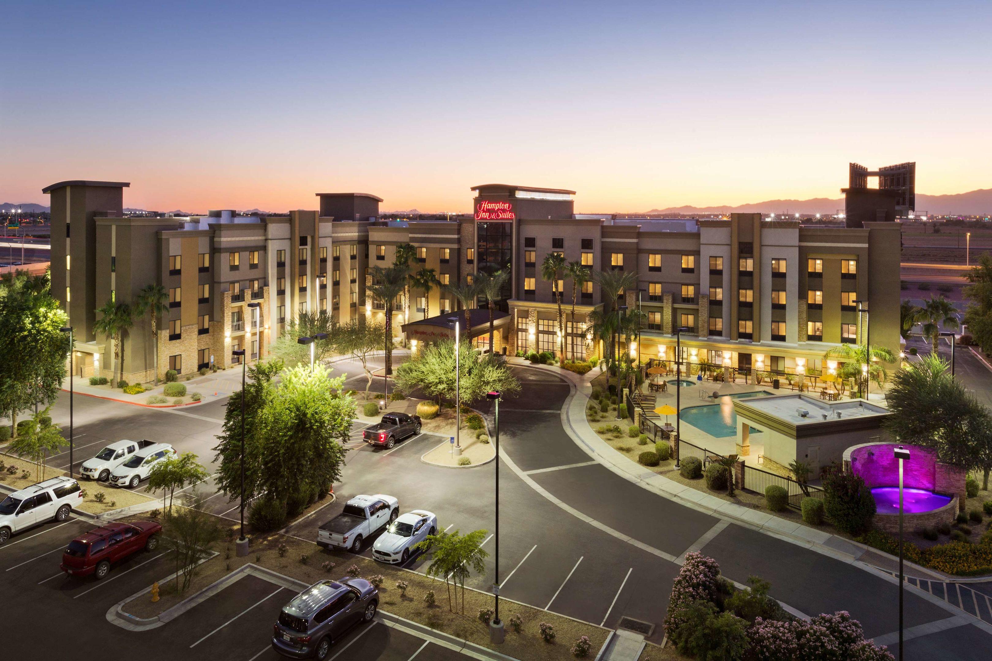 Hampton Inn & Suites Phoenix Glendale-Westgate — photo 4