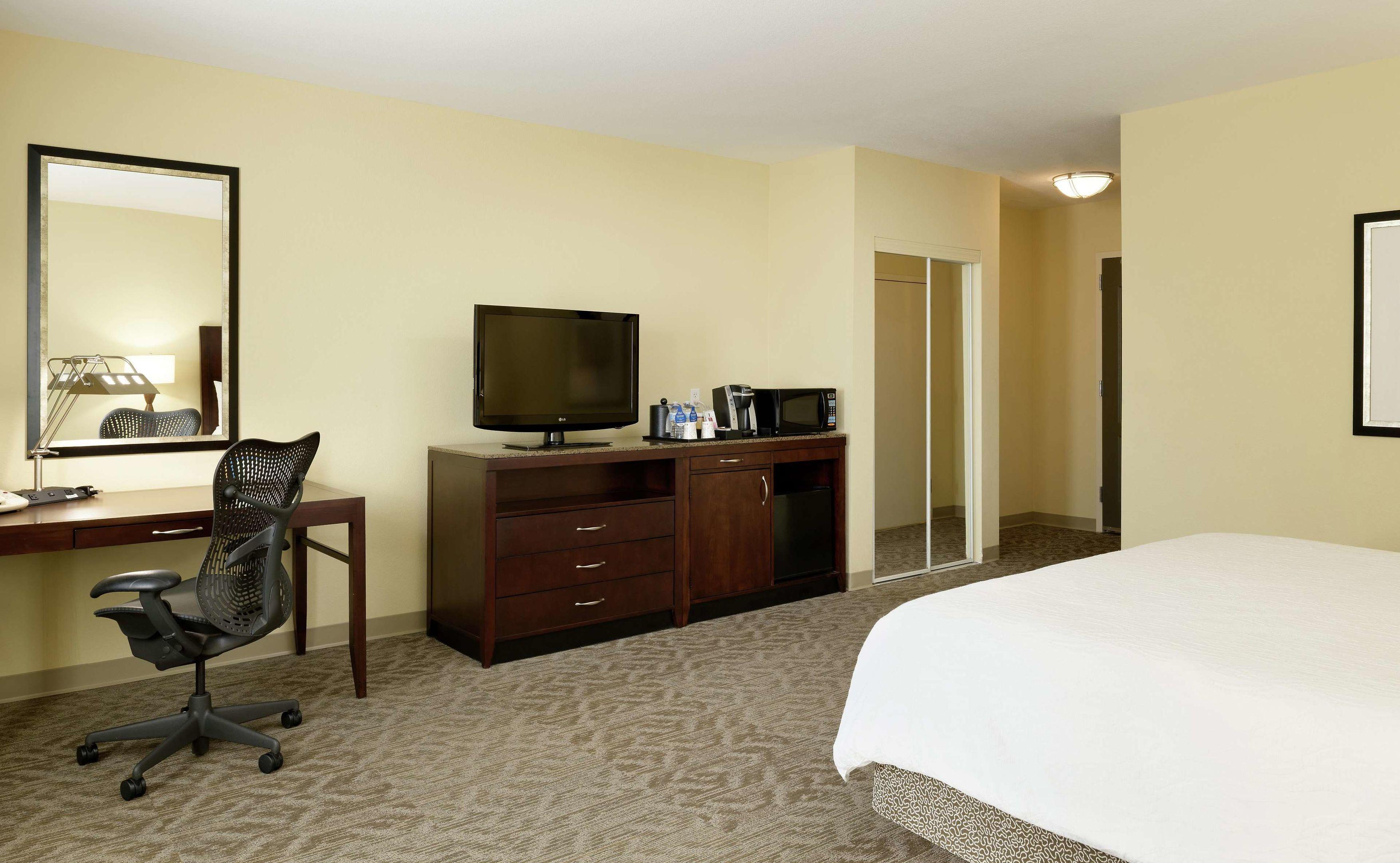 Hilton Garden Inn Phoenix North Happy Valley — photo 5
