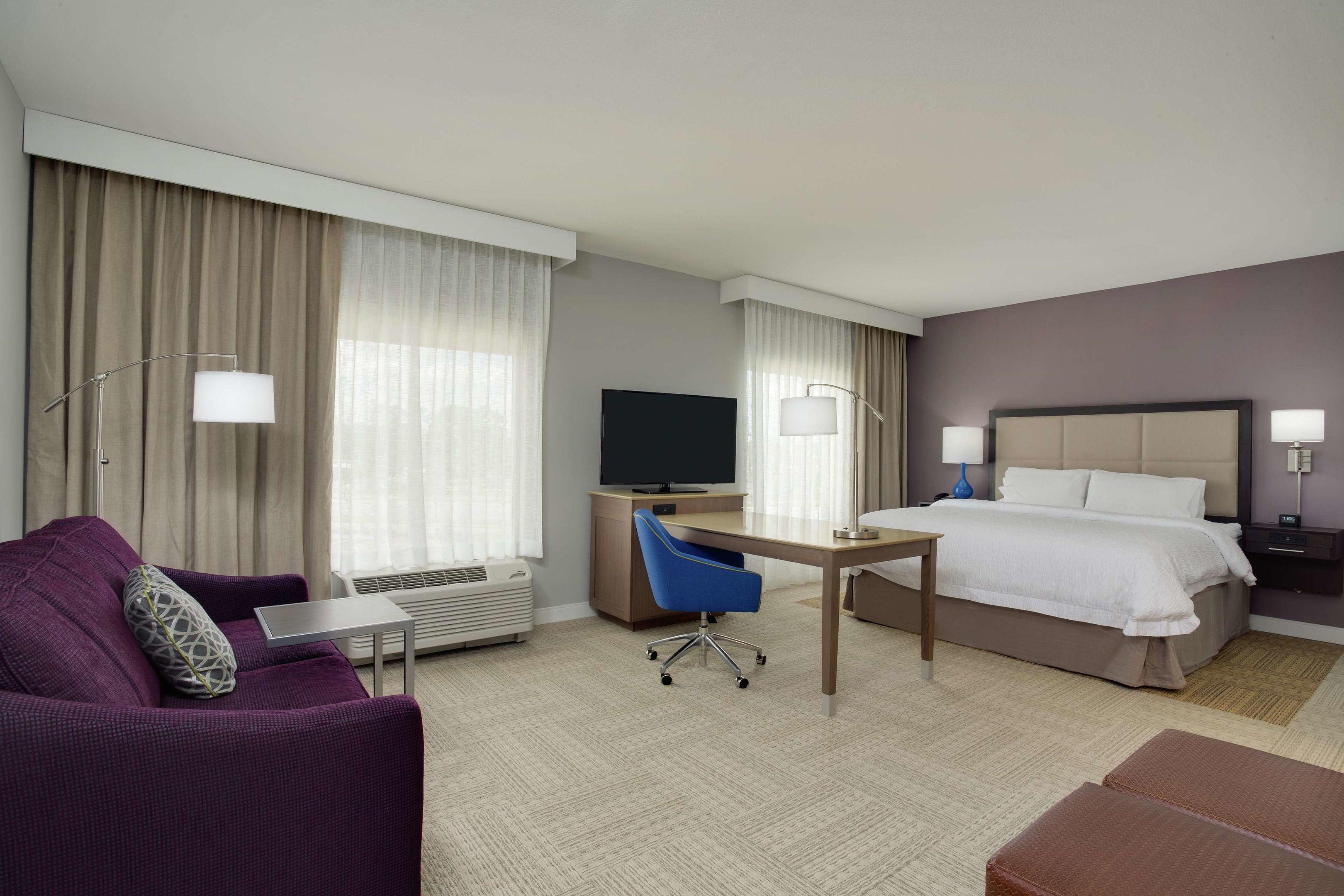 Hampton Inn & Suites Jacksonville/Orange Park — photo 4