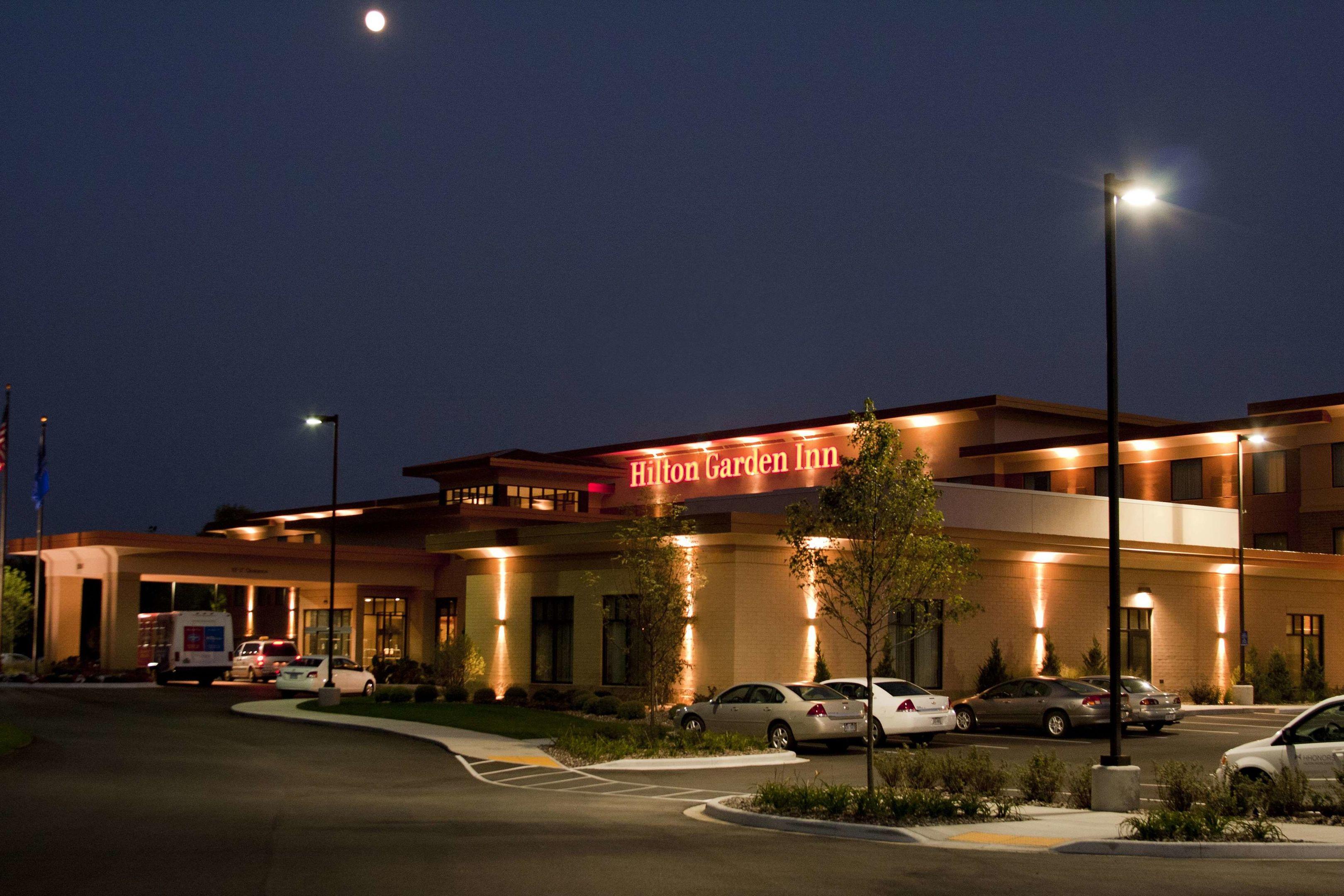 Hilton Garden Inn Milwaukee Airport — photo 5