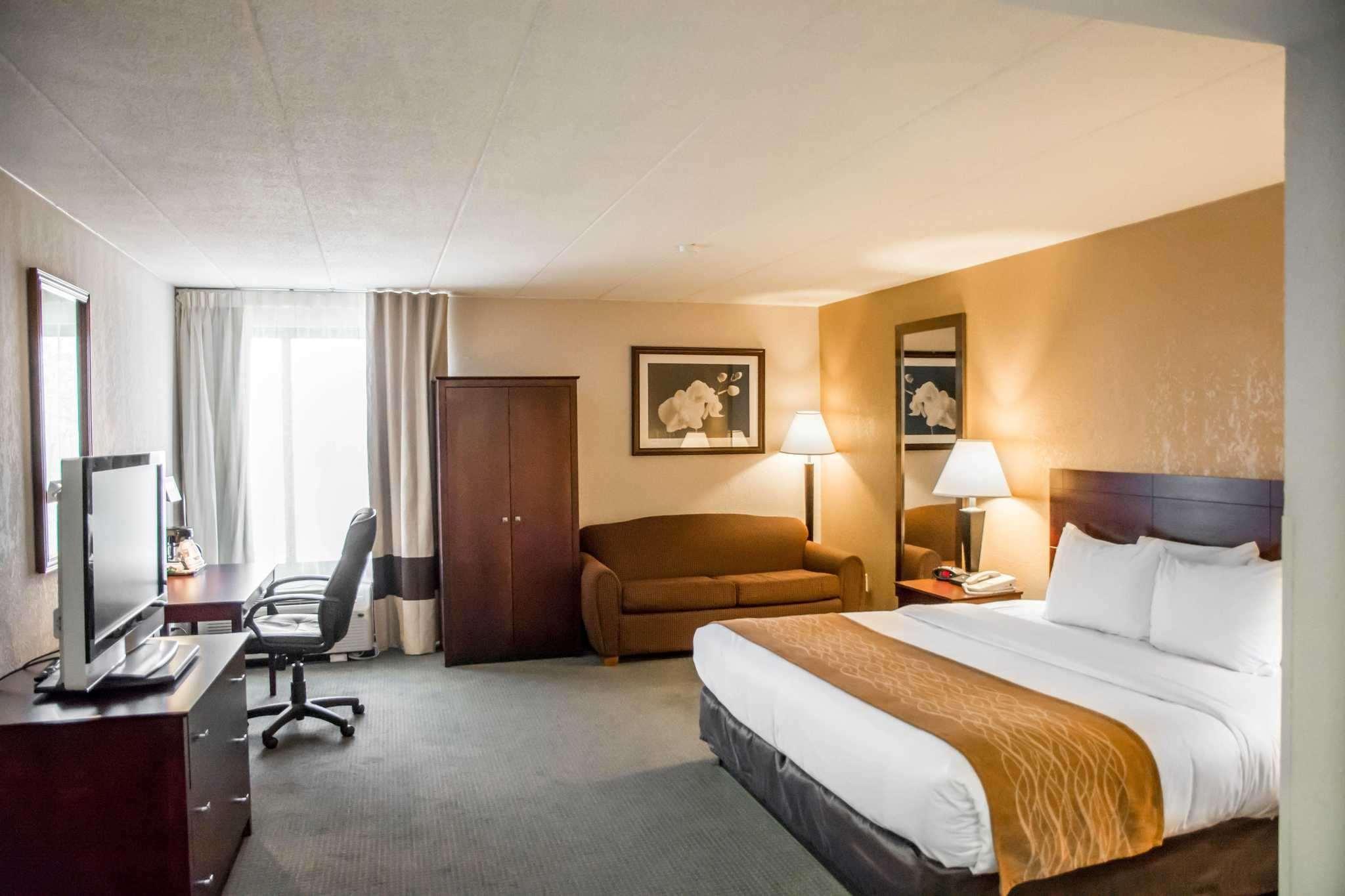 Comfort Inn Northeast — photo 4