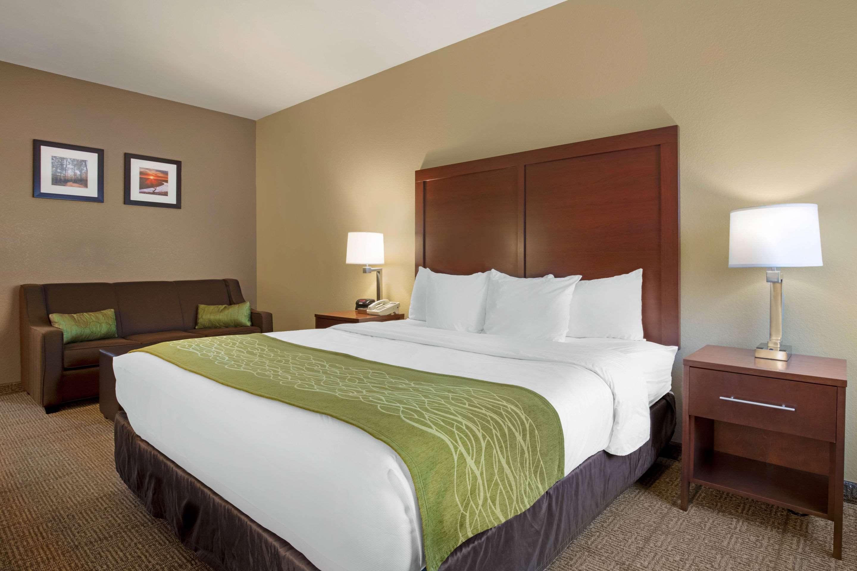 Comfort Inn Willow Springs — photo 5