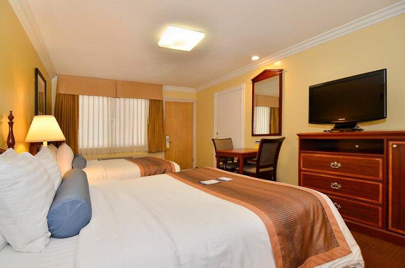 Best Western China Lake Inn — photo 4