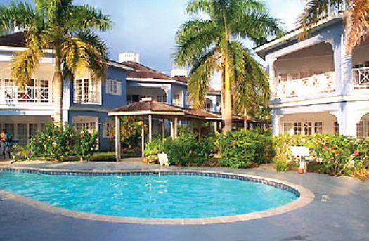 Beachcomber Club Resort — photo 4