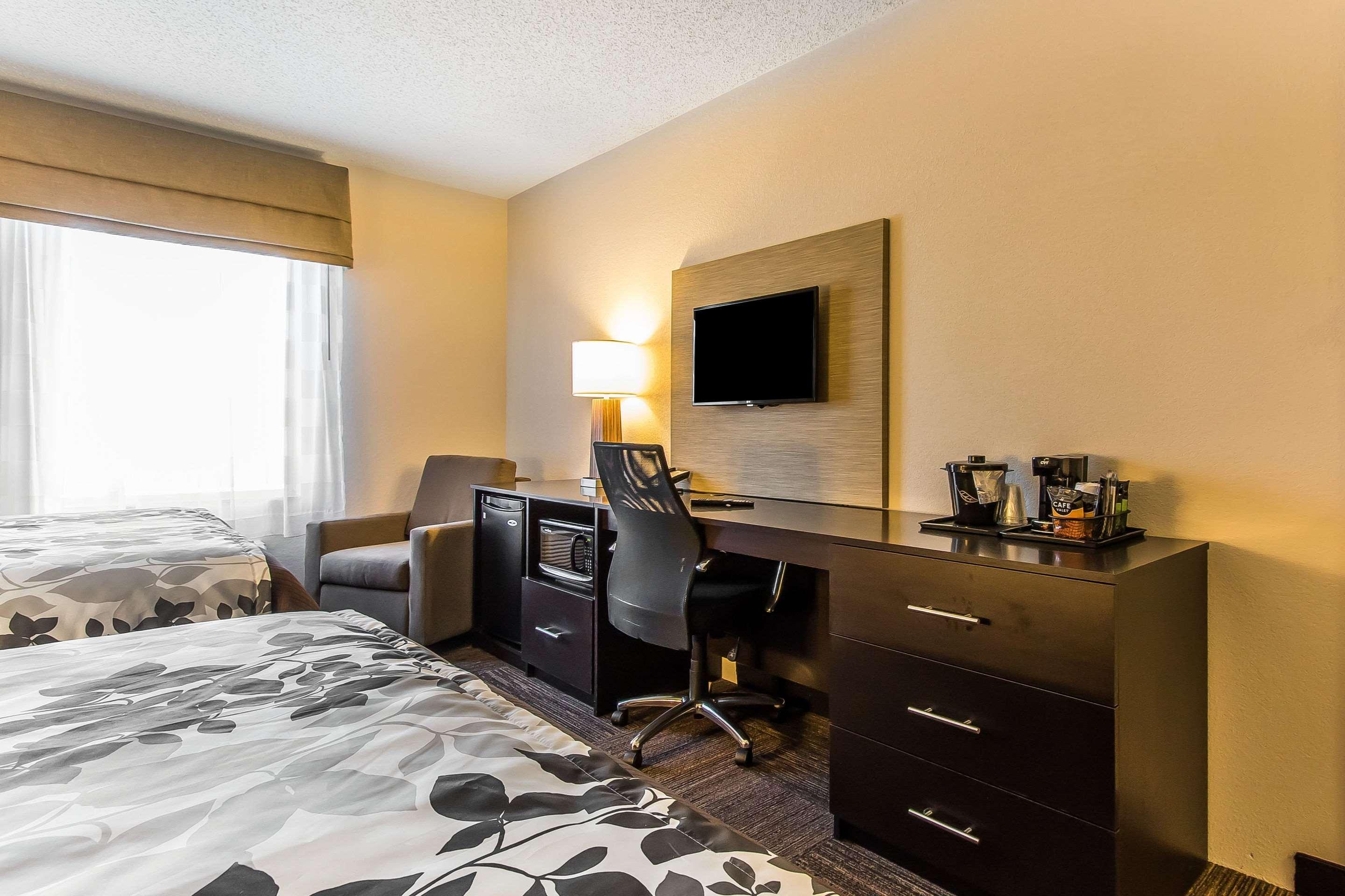 Sleep Inn — photo 4