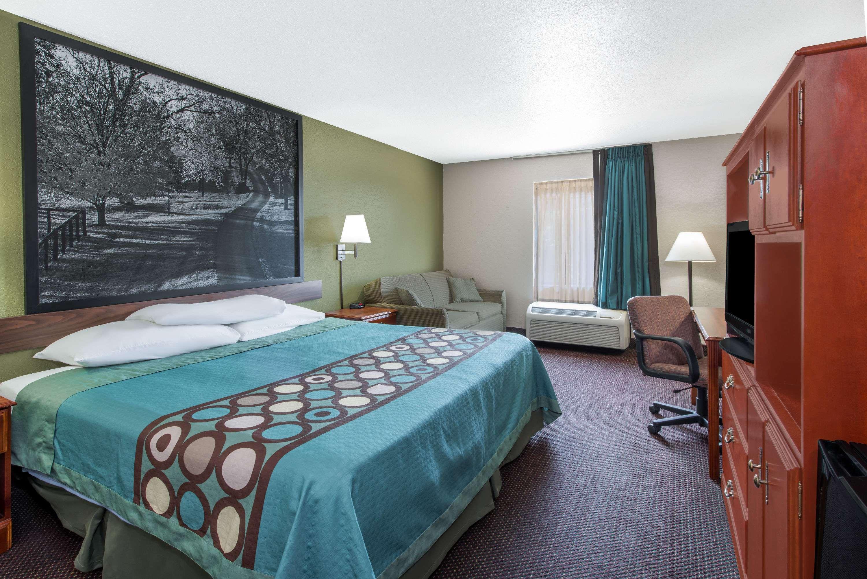 Super 8 by Wyndham Shepherdsville — photo 4