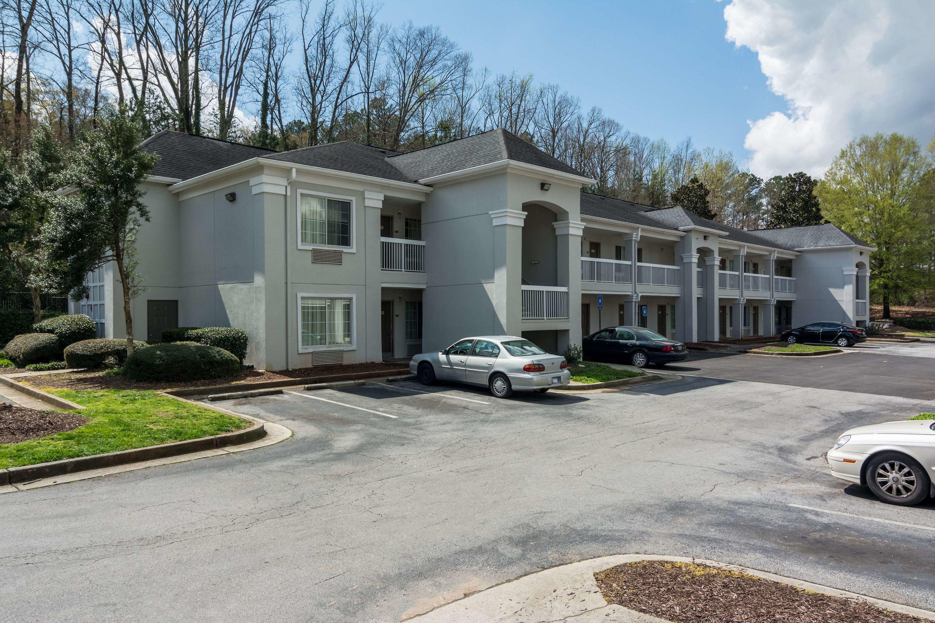 Studio 6 Atlanta Northlake — photo 4