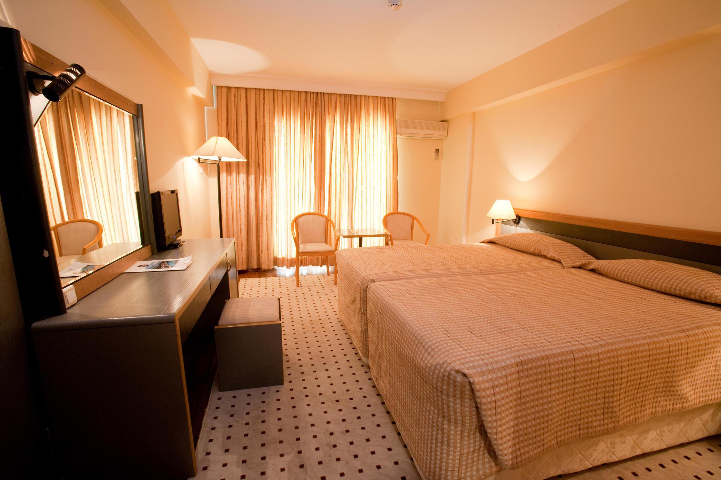 Marina Hotel & Suites — photo 4