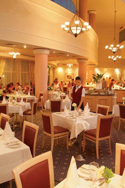 Louis Imperial Beach Hotel — photo 5