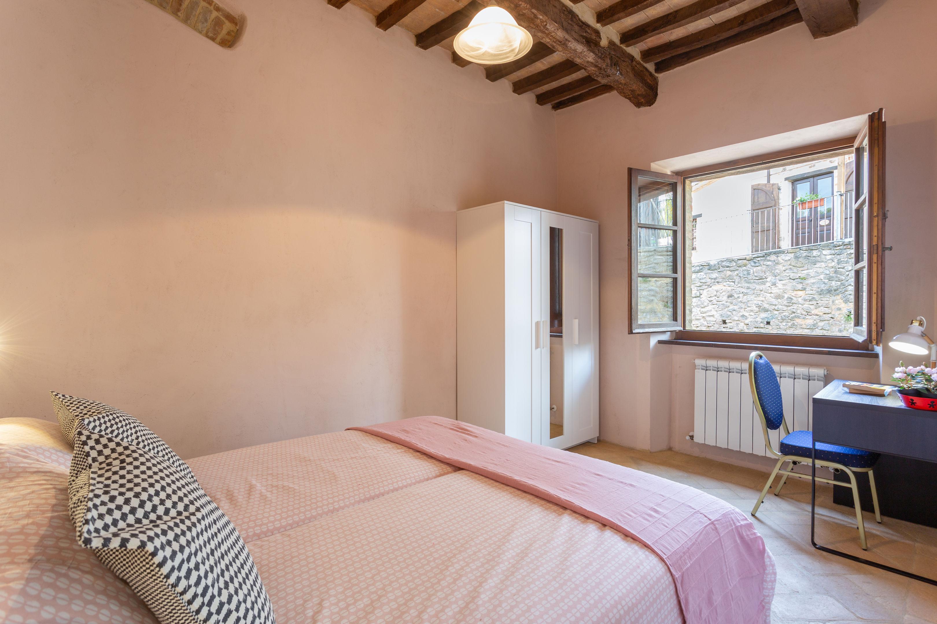 Borgo Pulciano — photo 5