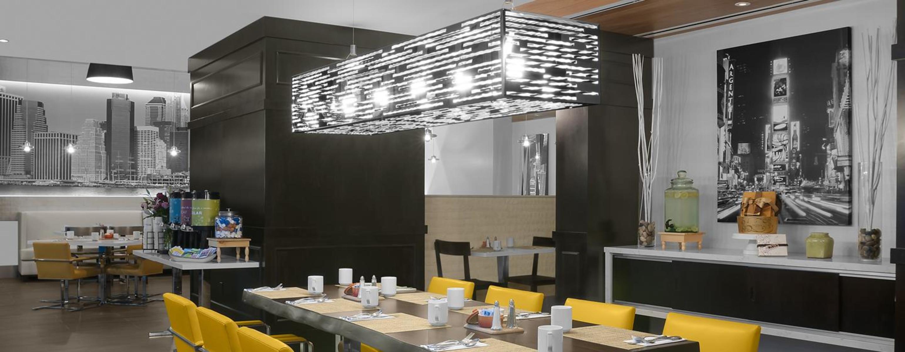 Hilton Garden Inn New York/Times Square Central — photo 4