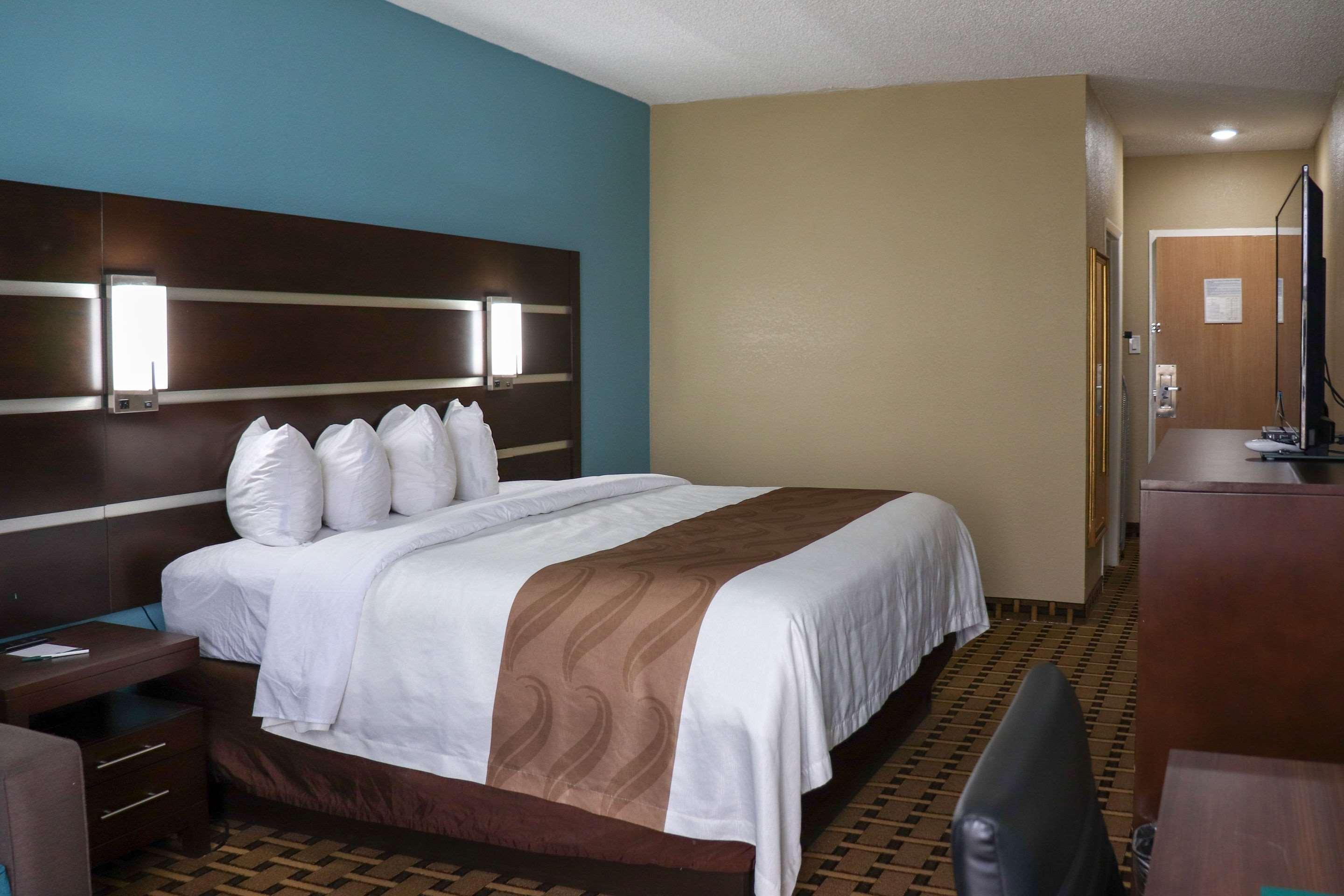 Econo Lodge — photo 4