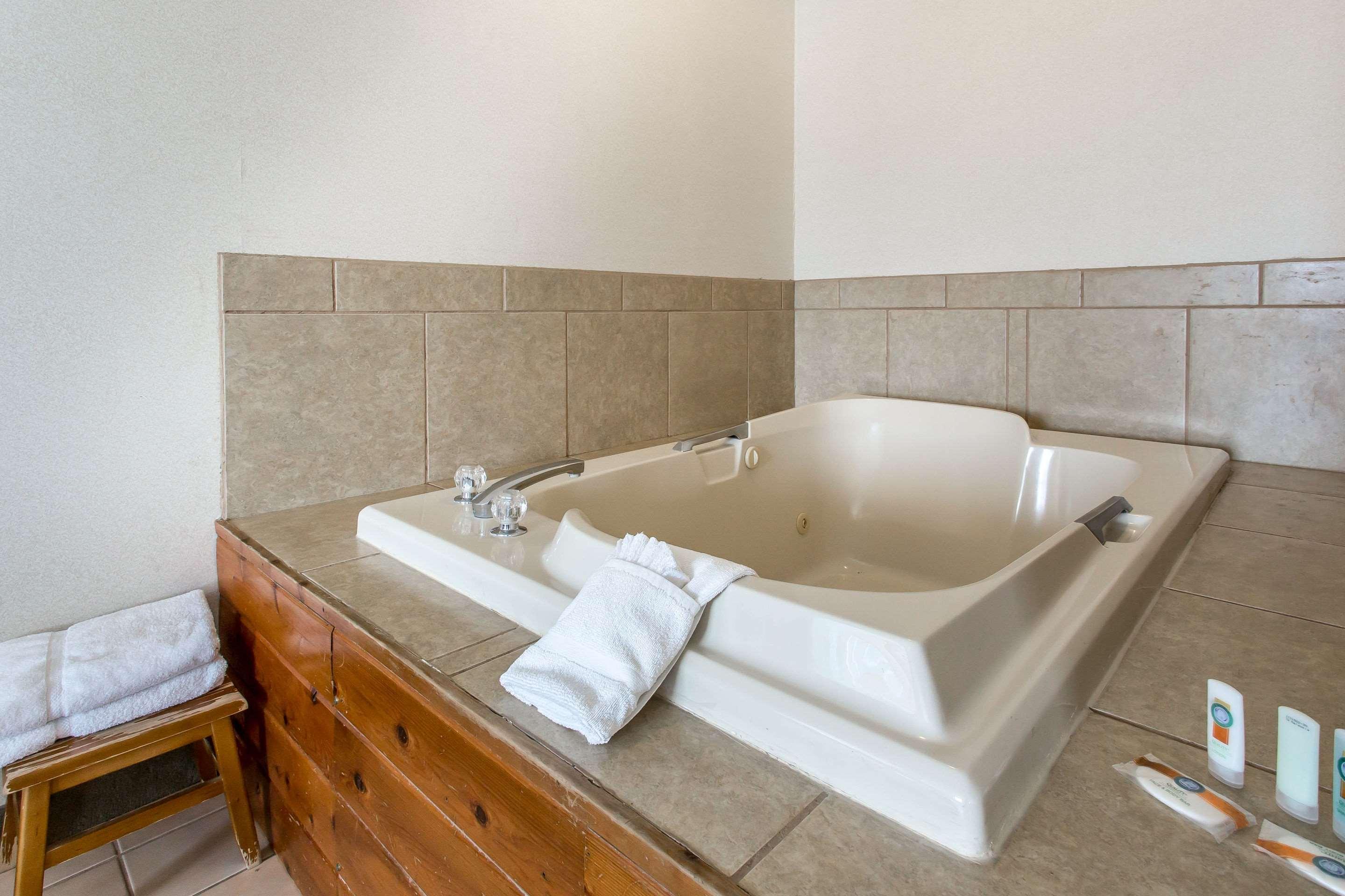 Quality Inn — photo 4