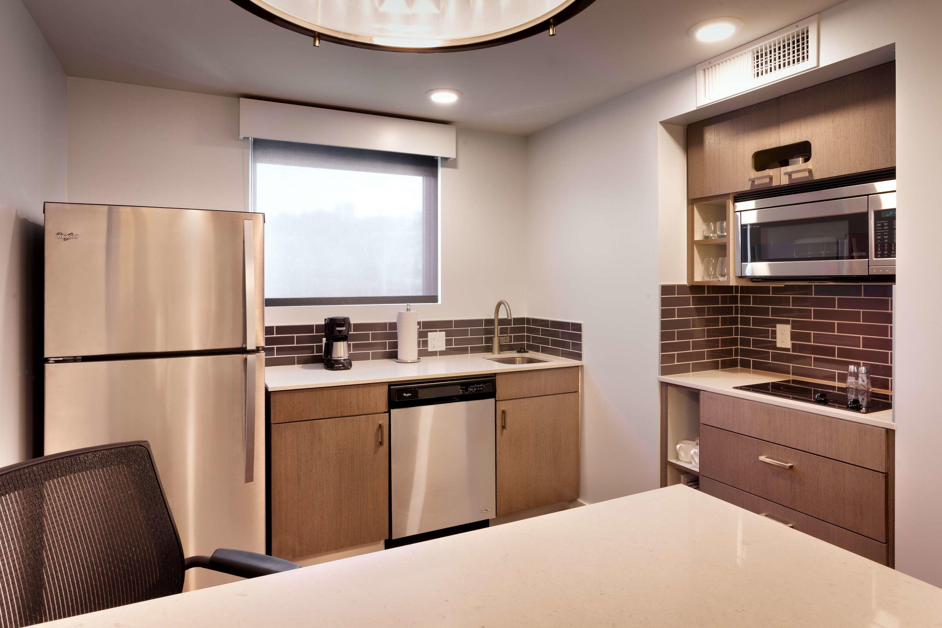 Hyatt House Portland/Downtown — photo 5