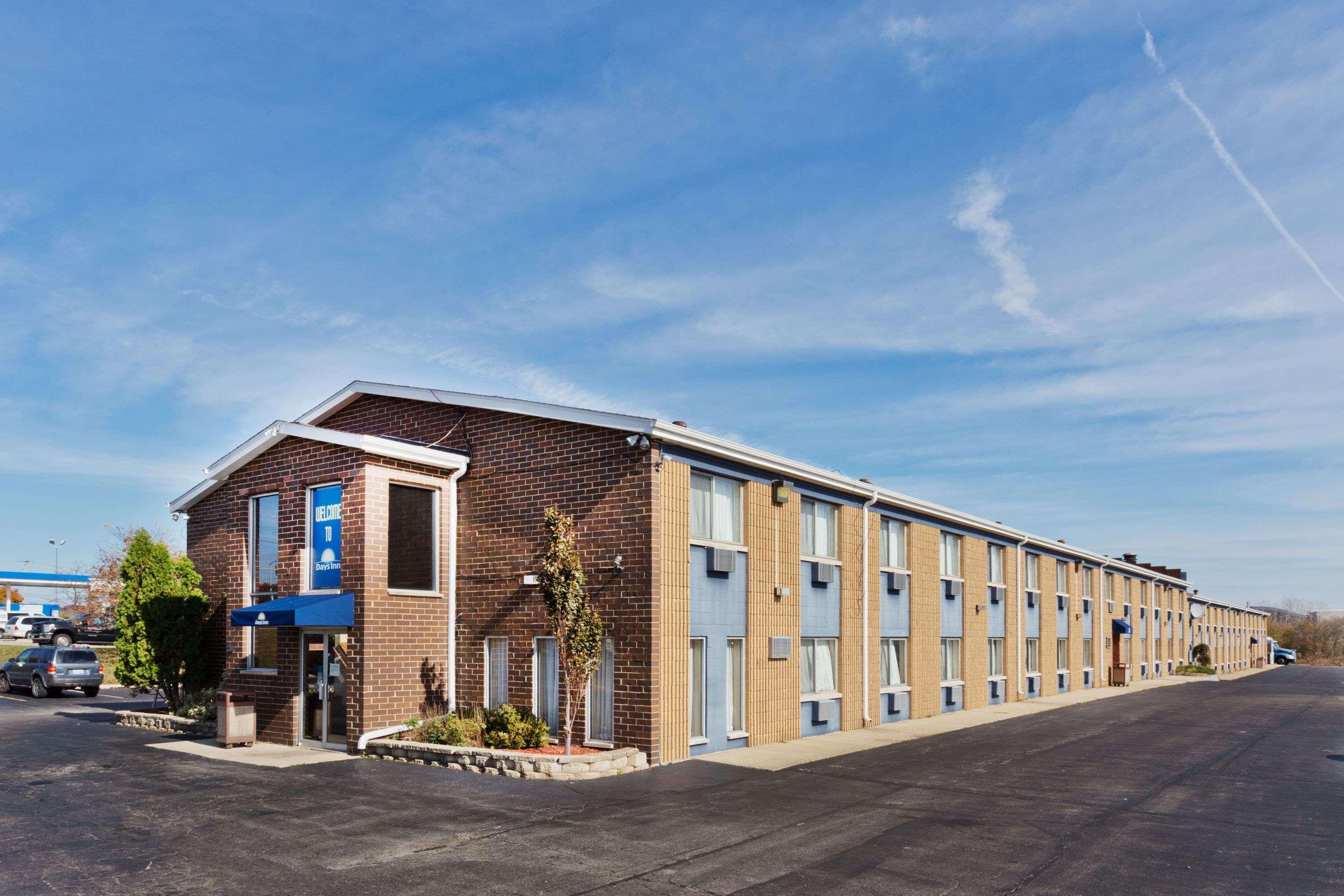 Days Inn by Wyndham Rockford — photo 3