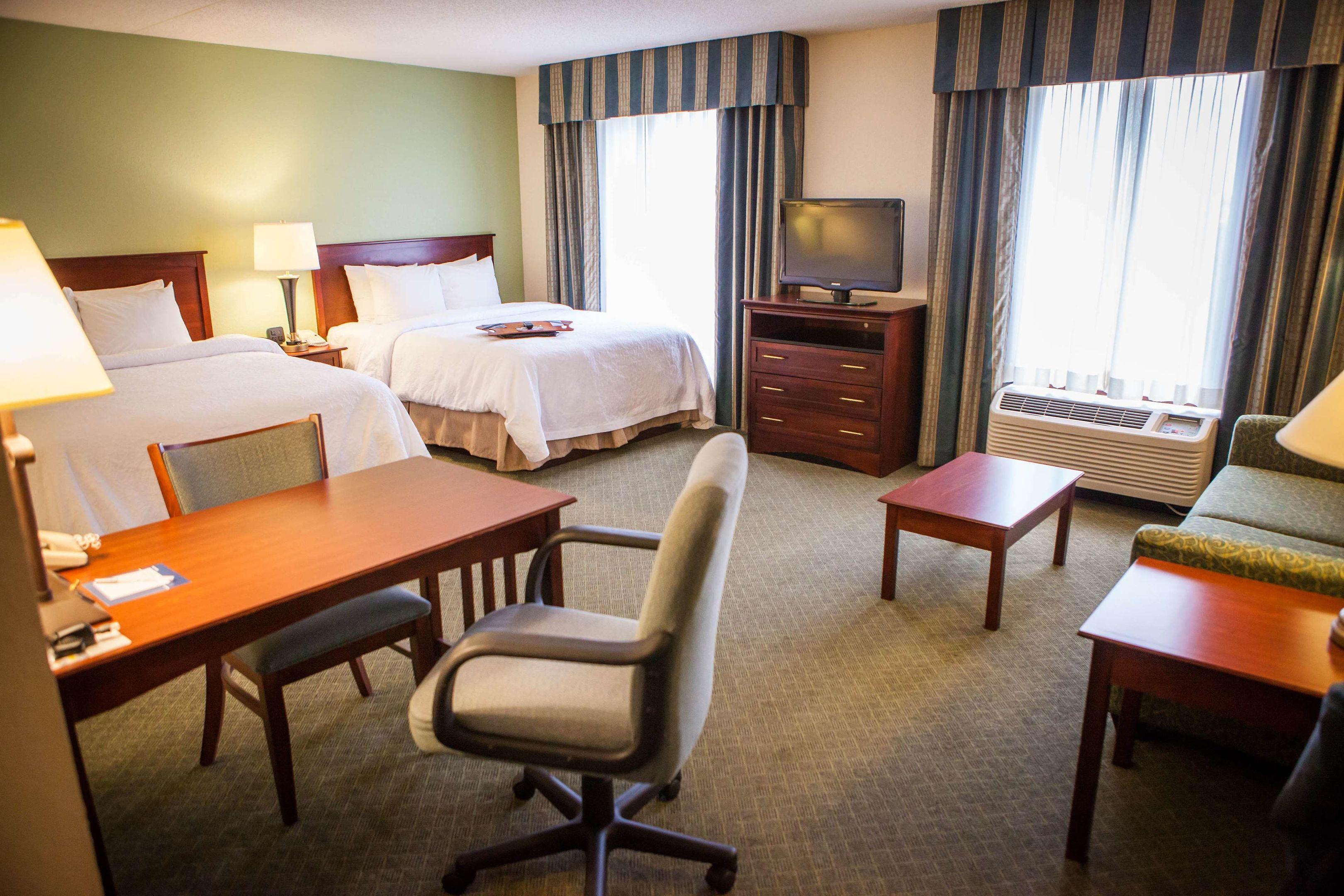 Hampton Inn & Suites Springfield - Southwest — photo 3